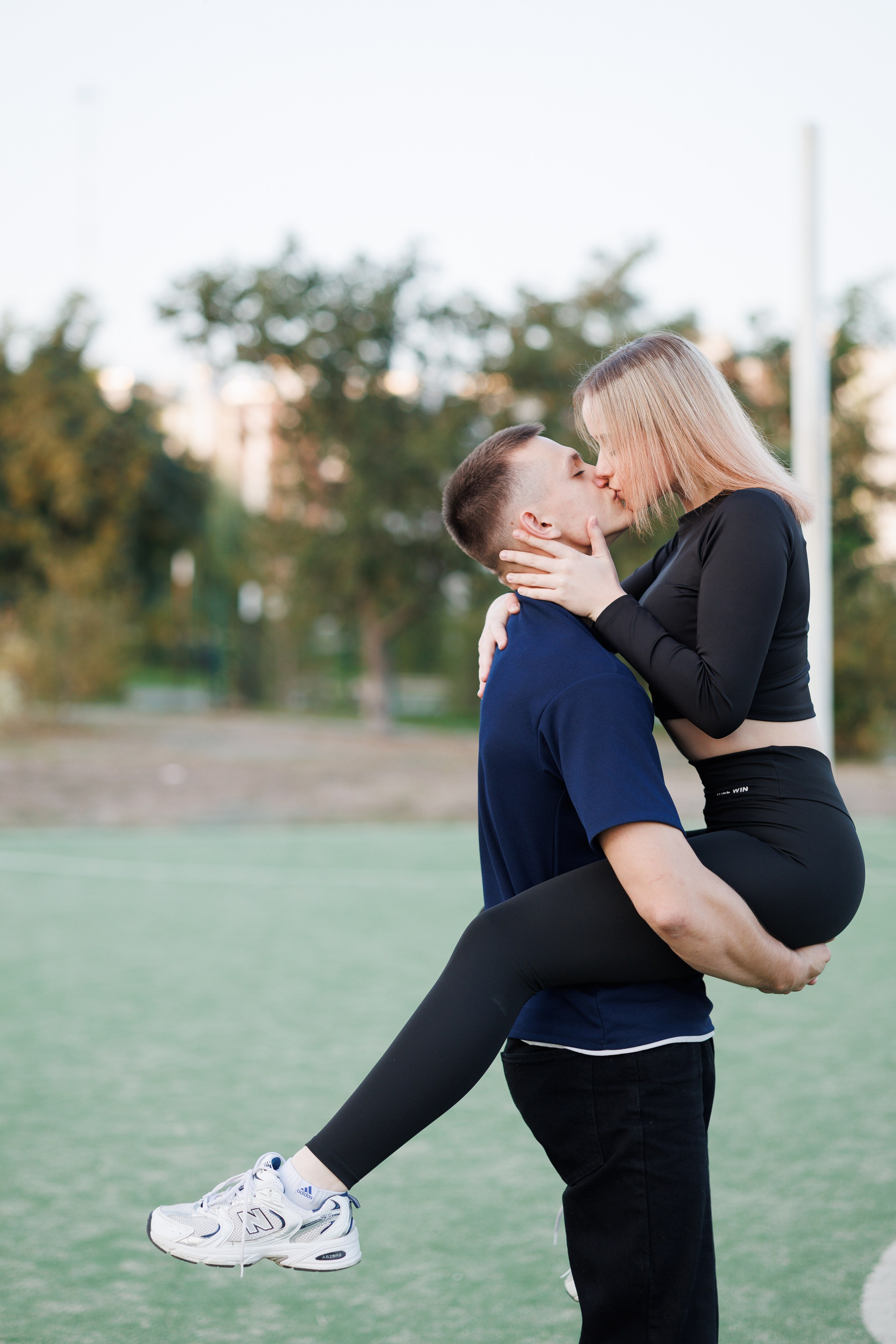 На спорт площадке (Настя+Игорь). Photograph Svetlana Volkova