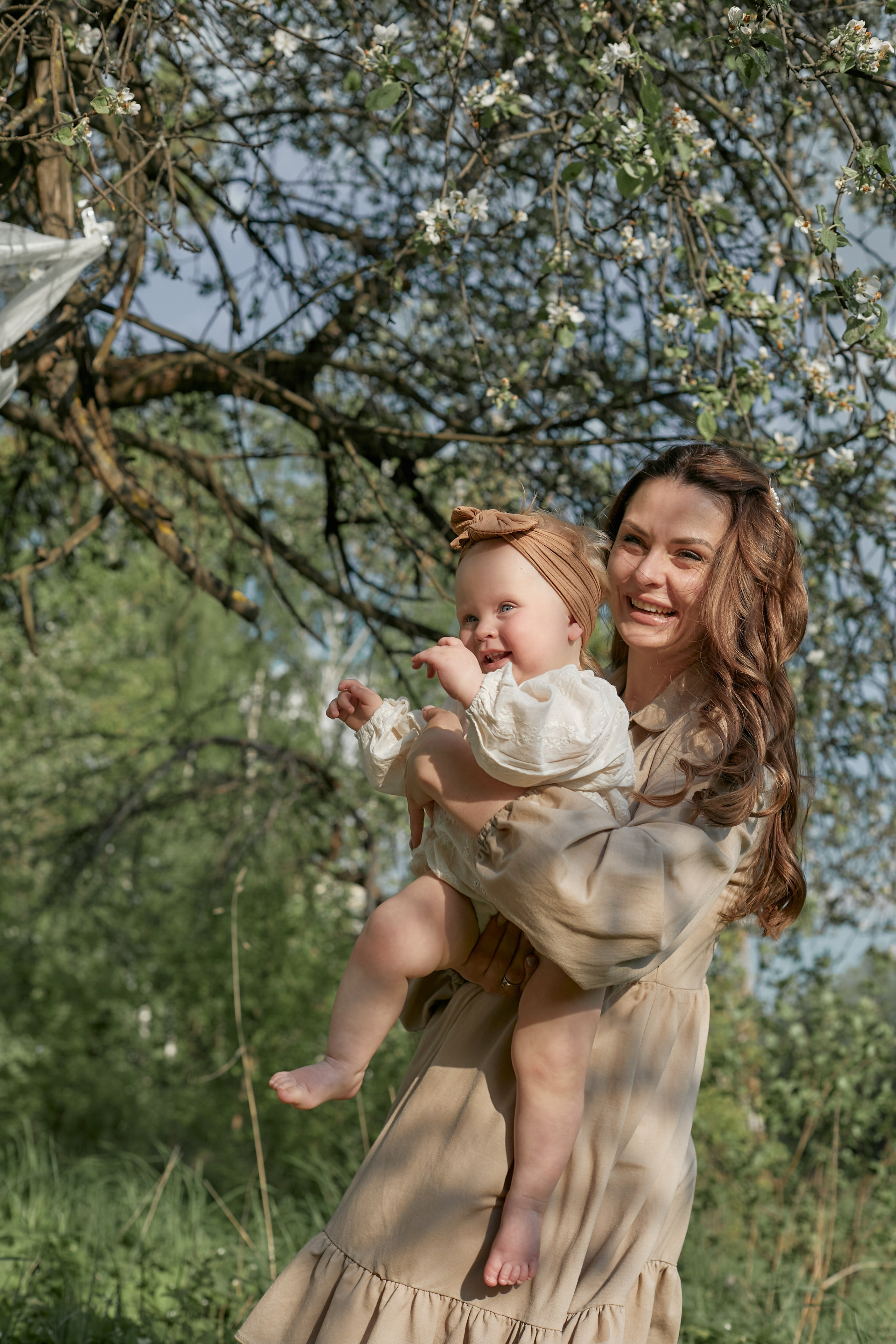 Цветение яблони. Семейный фотограф в Москве Вера Гук