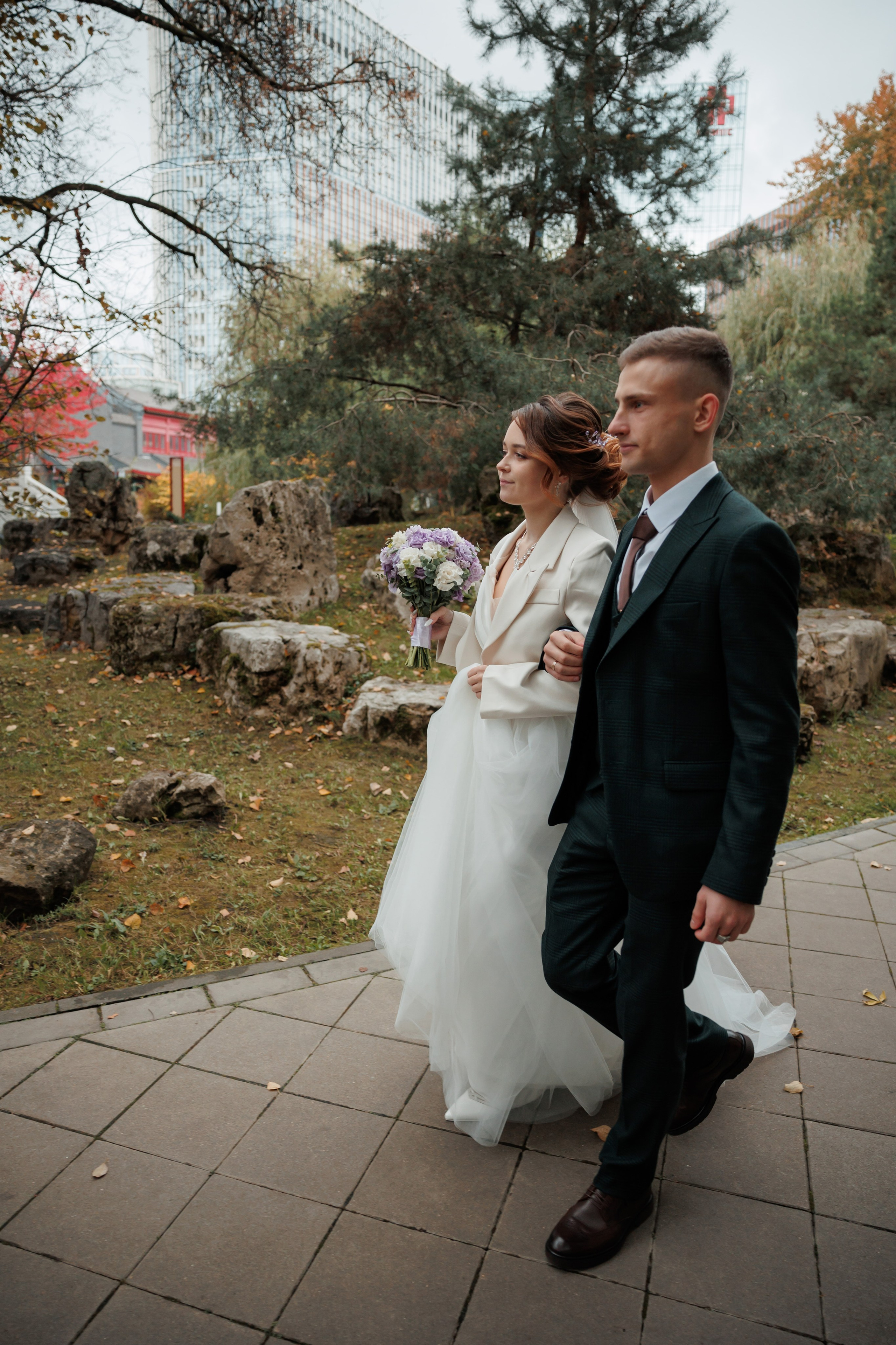 Константин и Дарья, ЗАГС ВДНХ, отель Soluxe, ресторан «Антик». Свадебный и репортажный фотограф (Москва, Королев и другие)