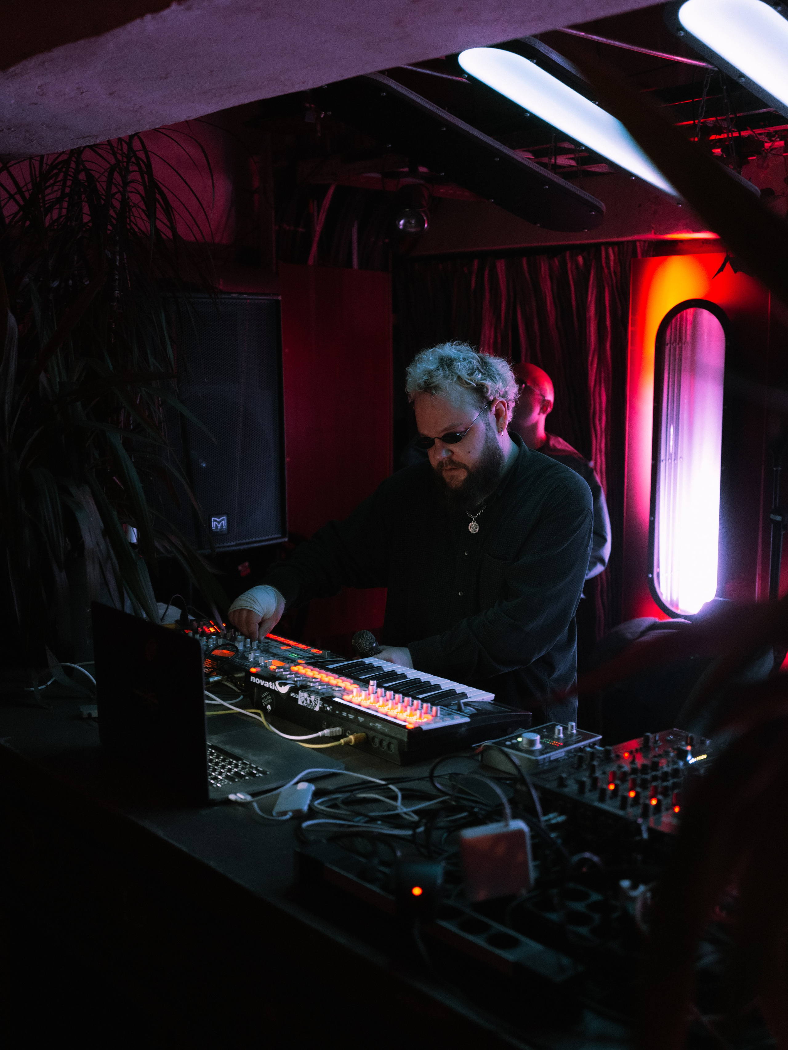 SICK YEARS, ARMA ╳ SILA SVETA. @tomrus: Рустам Шагиморданов — фотограф