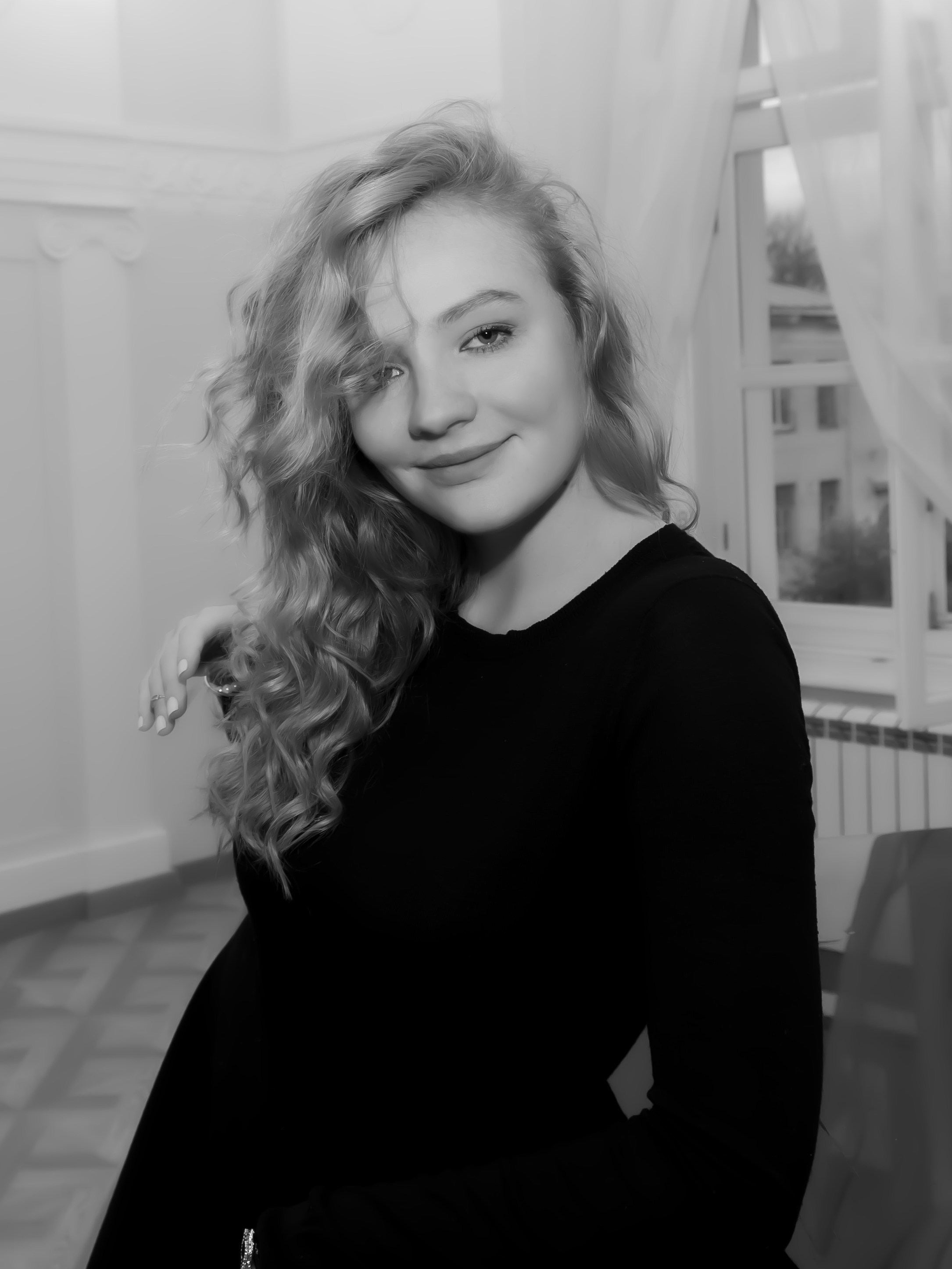 ЖЕНСКИЙ ПОРТРЕТ. Фотограф Владимир Роля