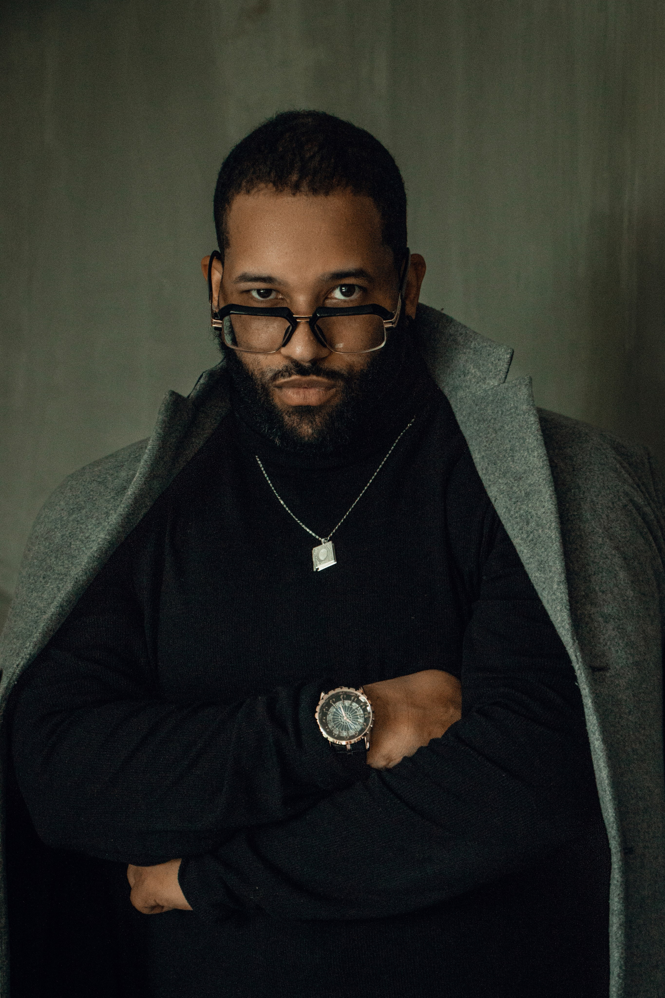 Remi Feliz. Portrait photographer in Thailand