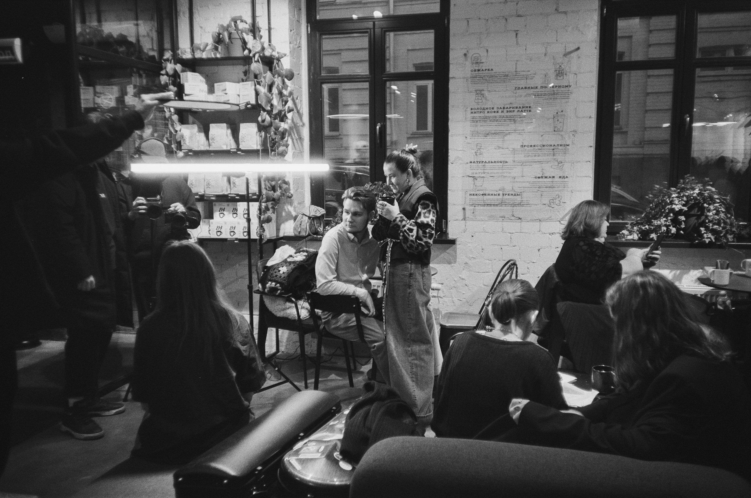 Скуратов кофе. Вечерний вайб и бекстейдж. Фотограф-документалист Мария Осокина