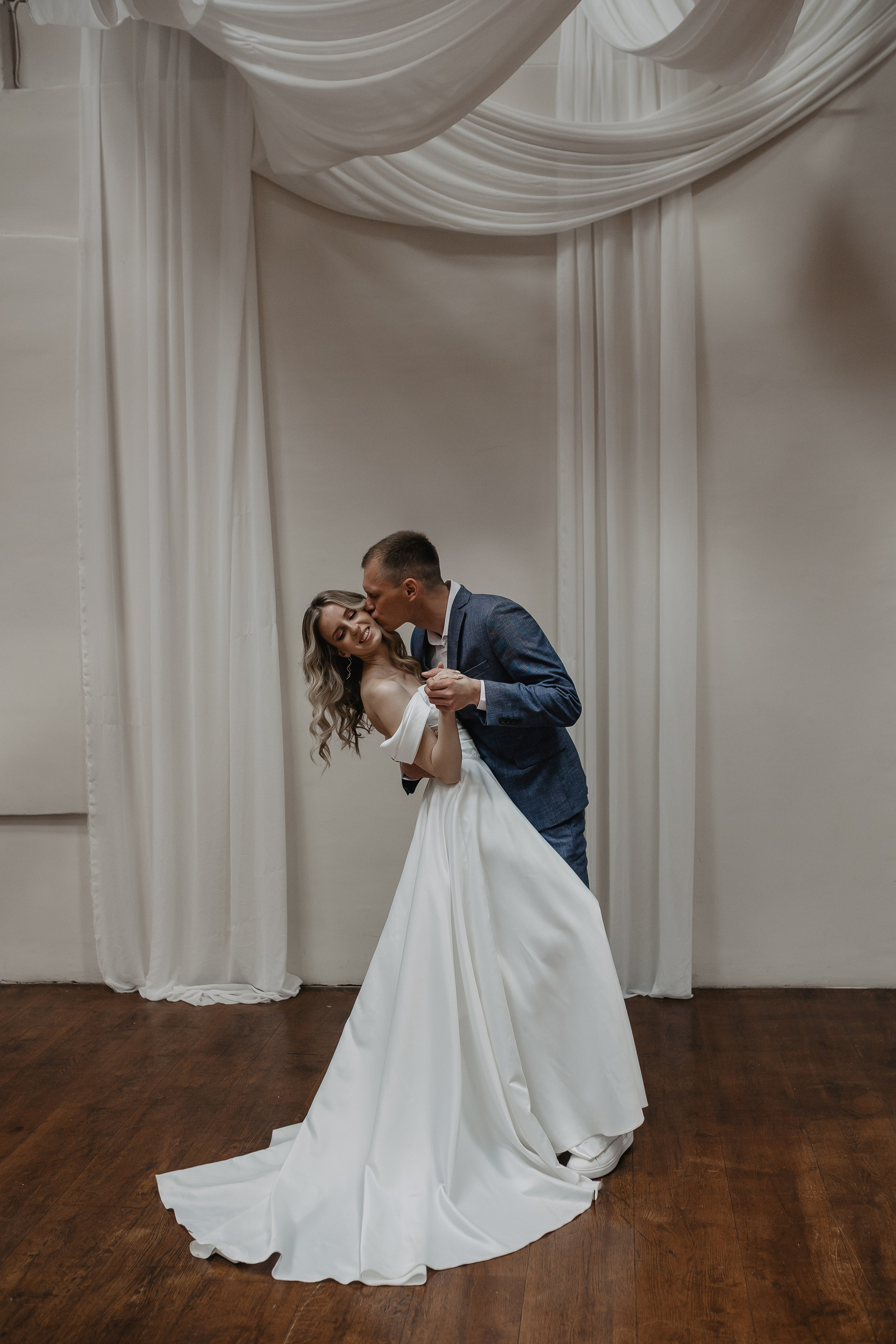 Свадебная фотосессия в пространстве Яуза