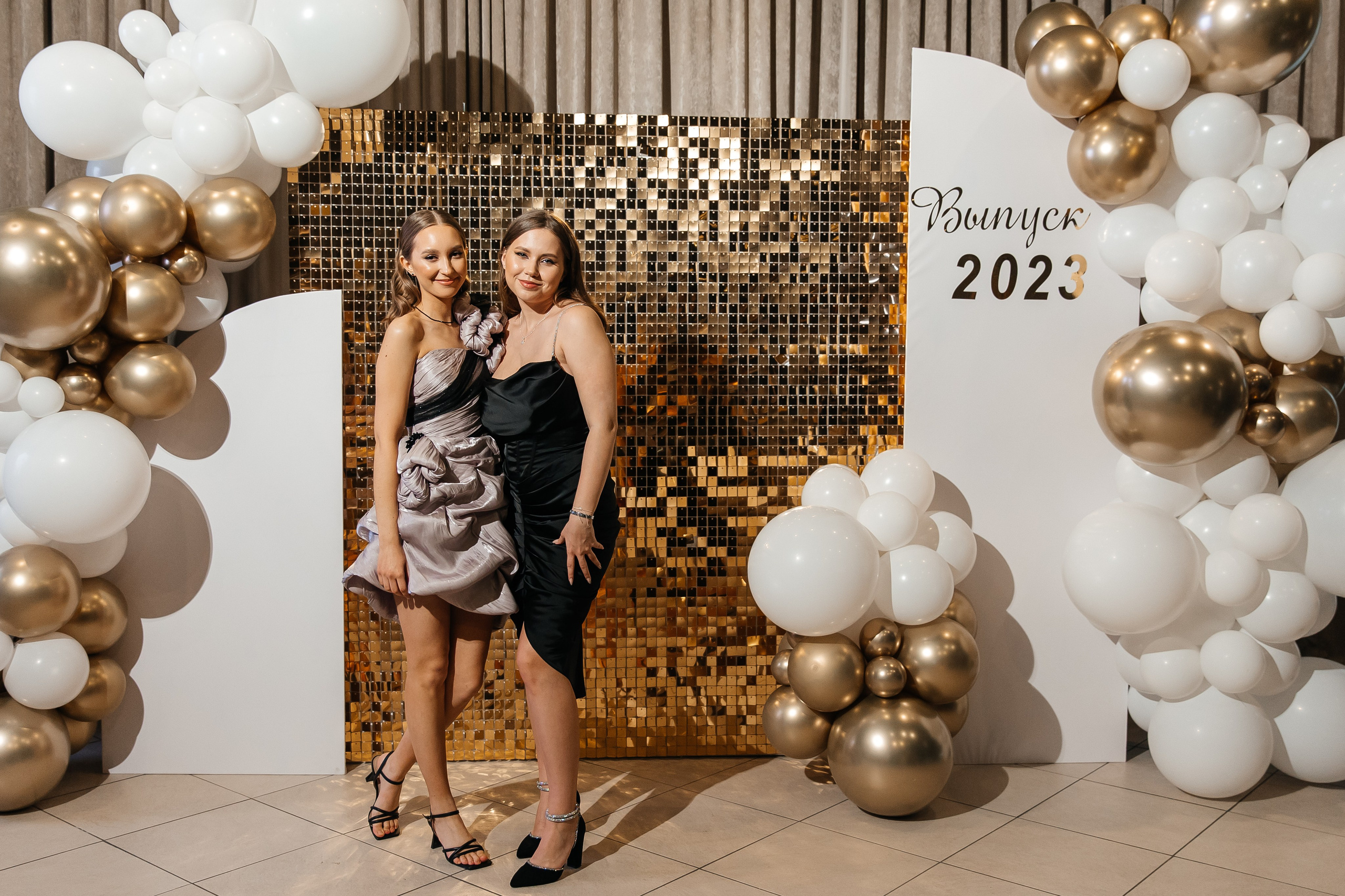 2023-06-23 Выпускной МБОУ СОШ № 10. Фотограф в Красноярске