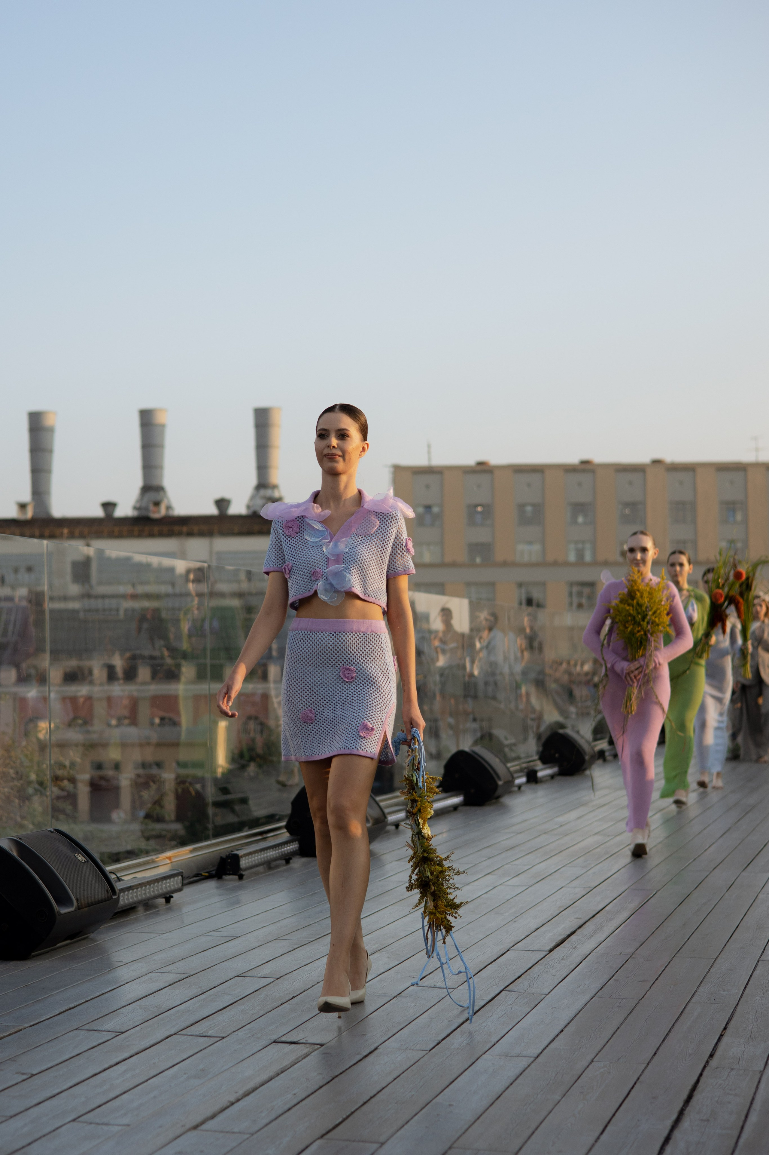 Модный показ. Парящий мост. Оформление свадеб, декор свадеб Вера Маркова, Москва