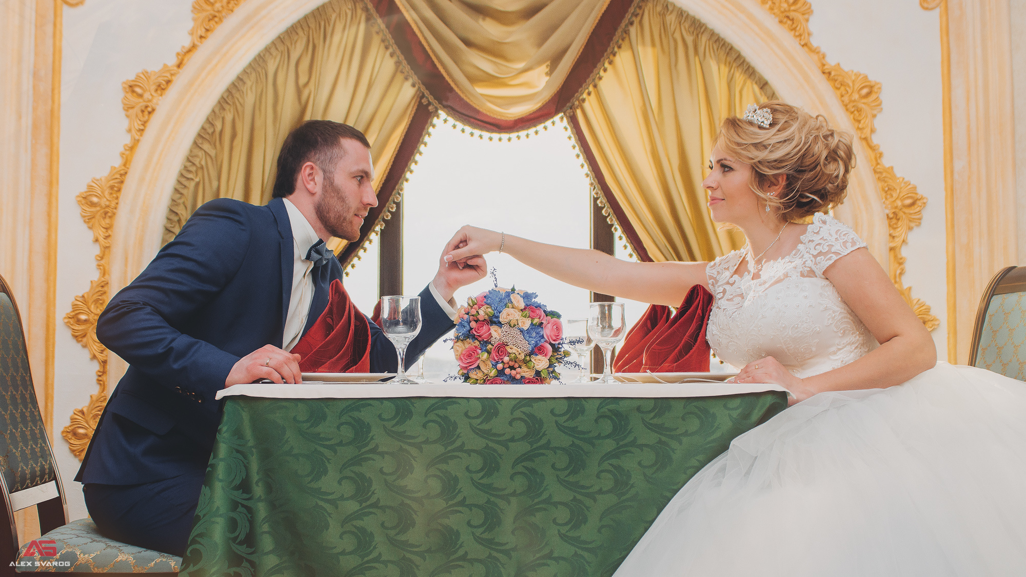 Услуги свадебного фотографа в Москве. #AlexSvarog. Свадебный и репортажный фотограф-видеограф Москва и Московская область