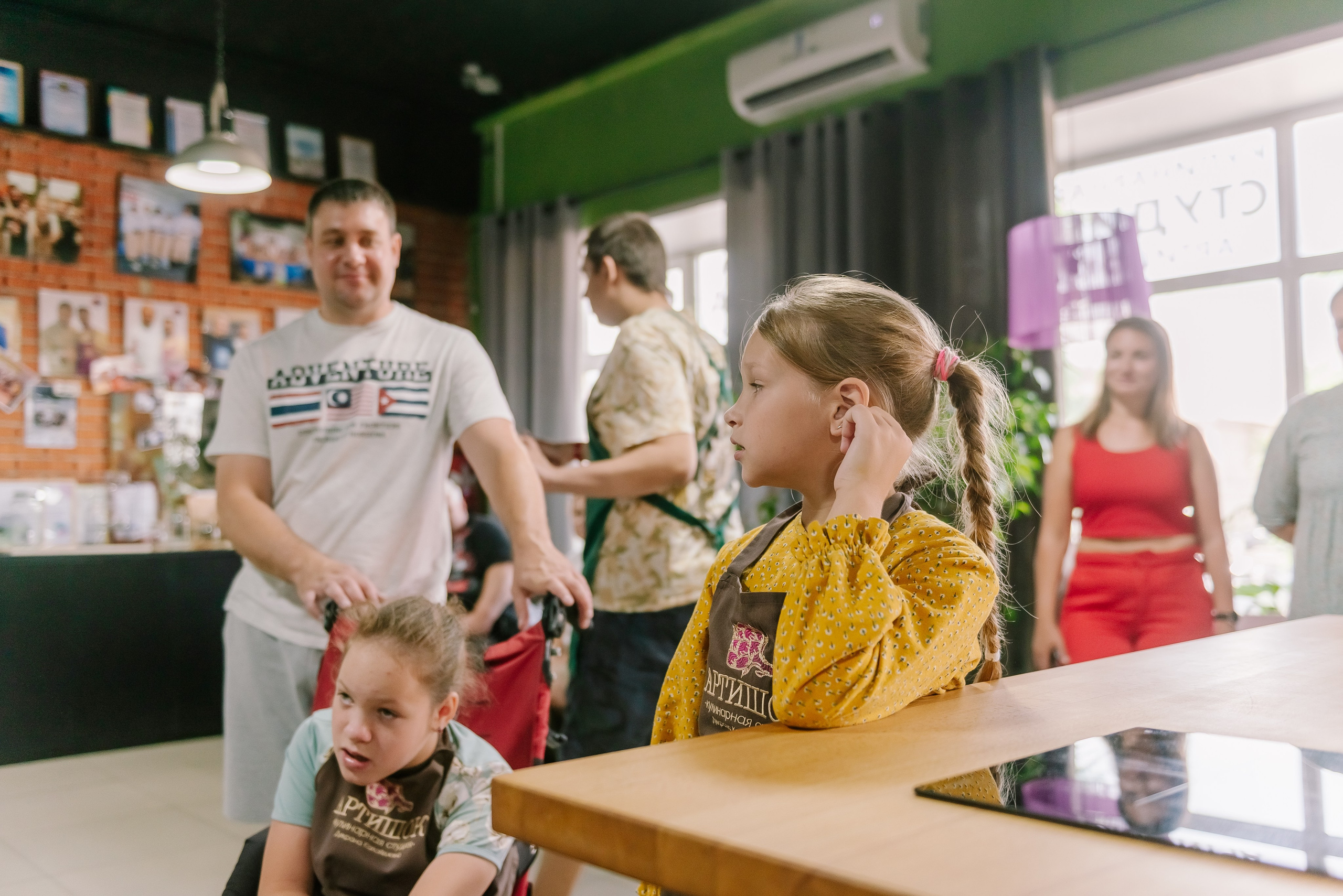 Инклюзивная кухня добра в Артишок 30. 07.35. Детский фотограф, семейный фотограф и репортажи в Кемерово