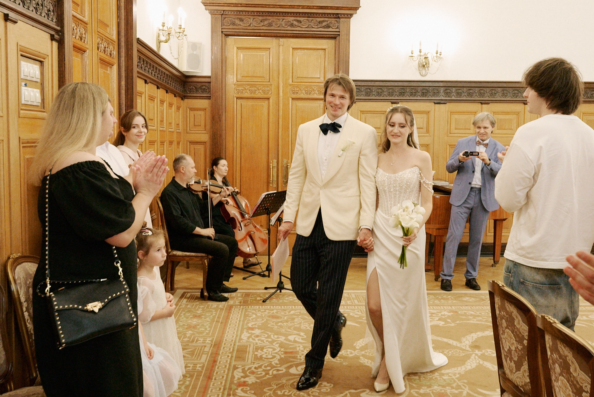 На Патриарших. Маляревич Дмитрий свадебный фотограф