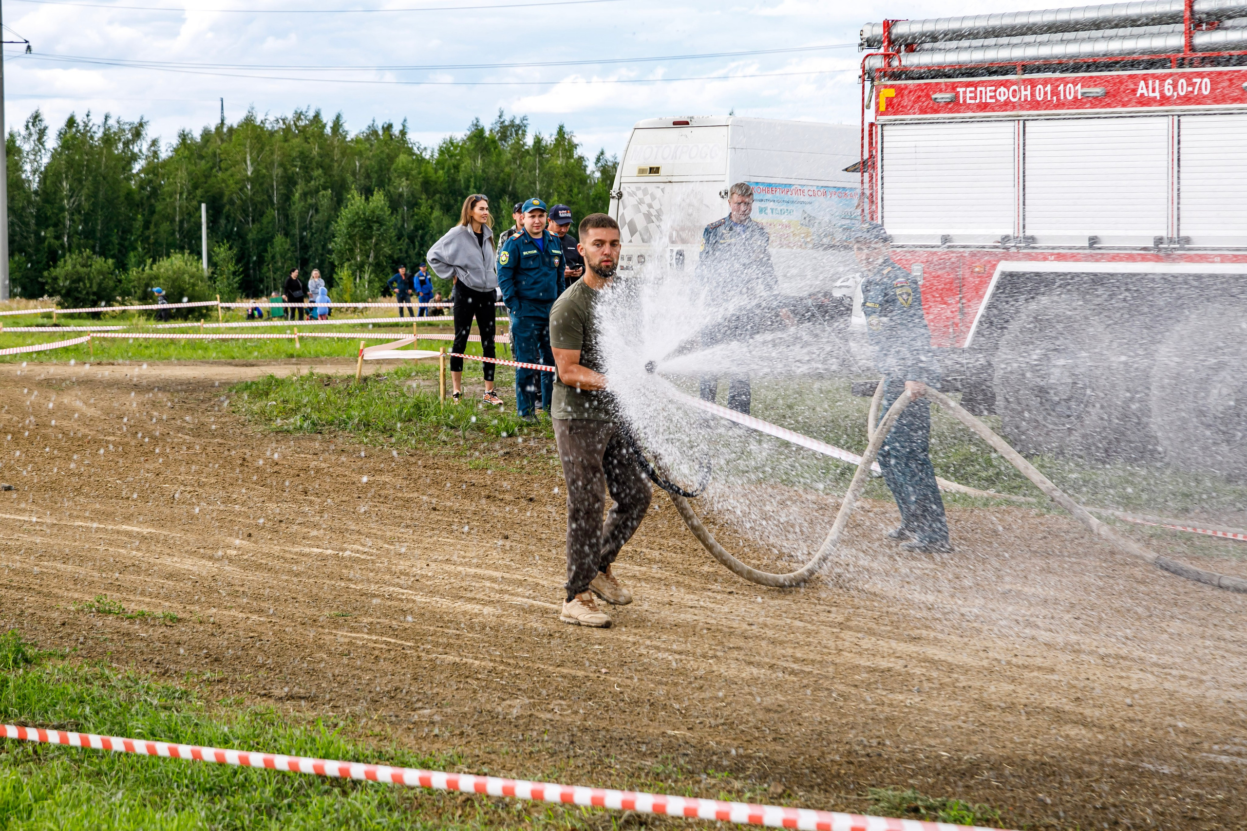 Мотокросс. Фотограф Андрей Гузеев