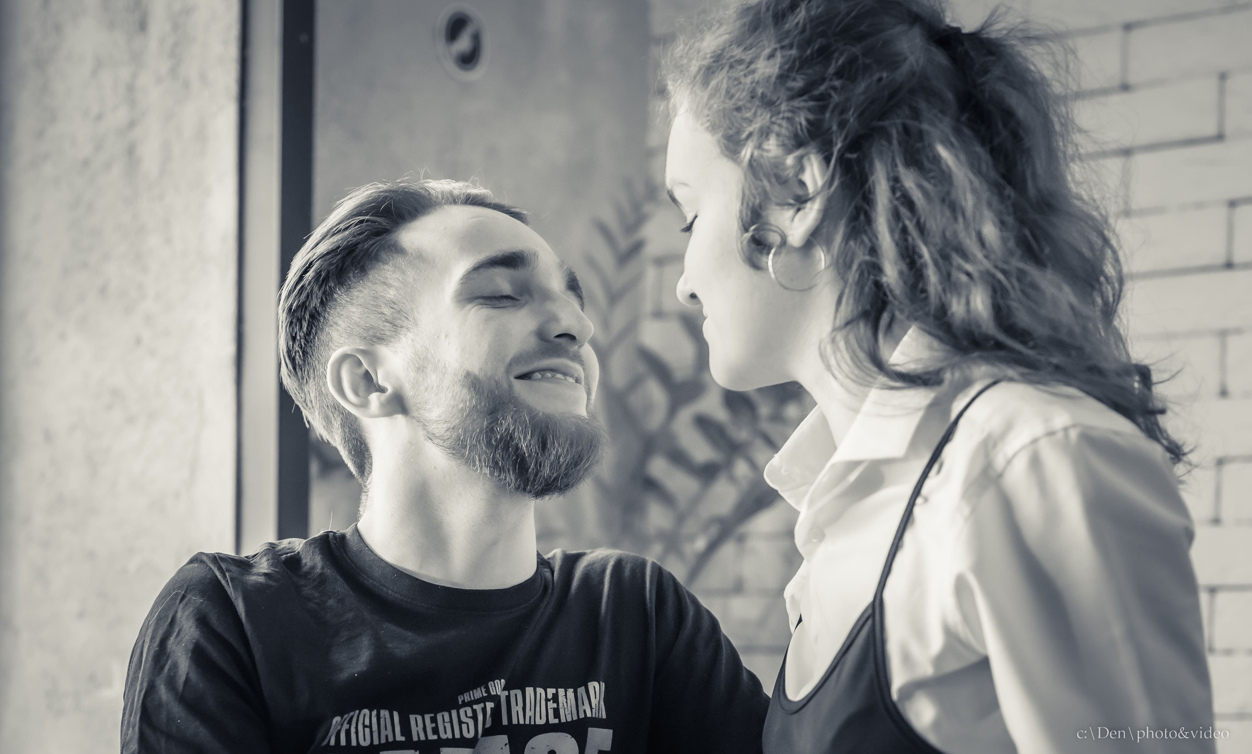 Инди фотограф и видеограф в Курске Денис Смирнов