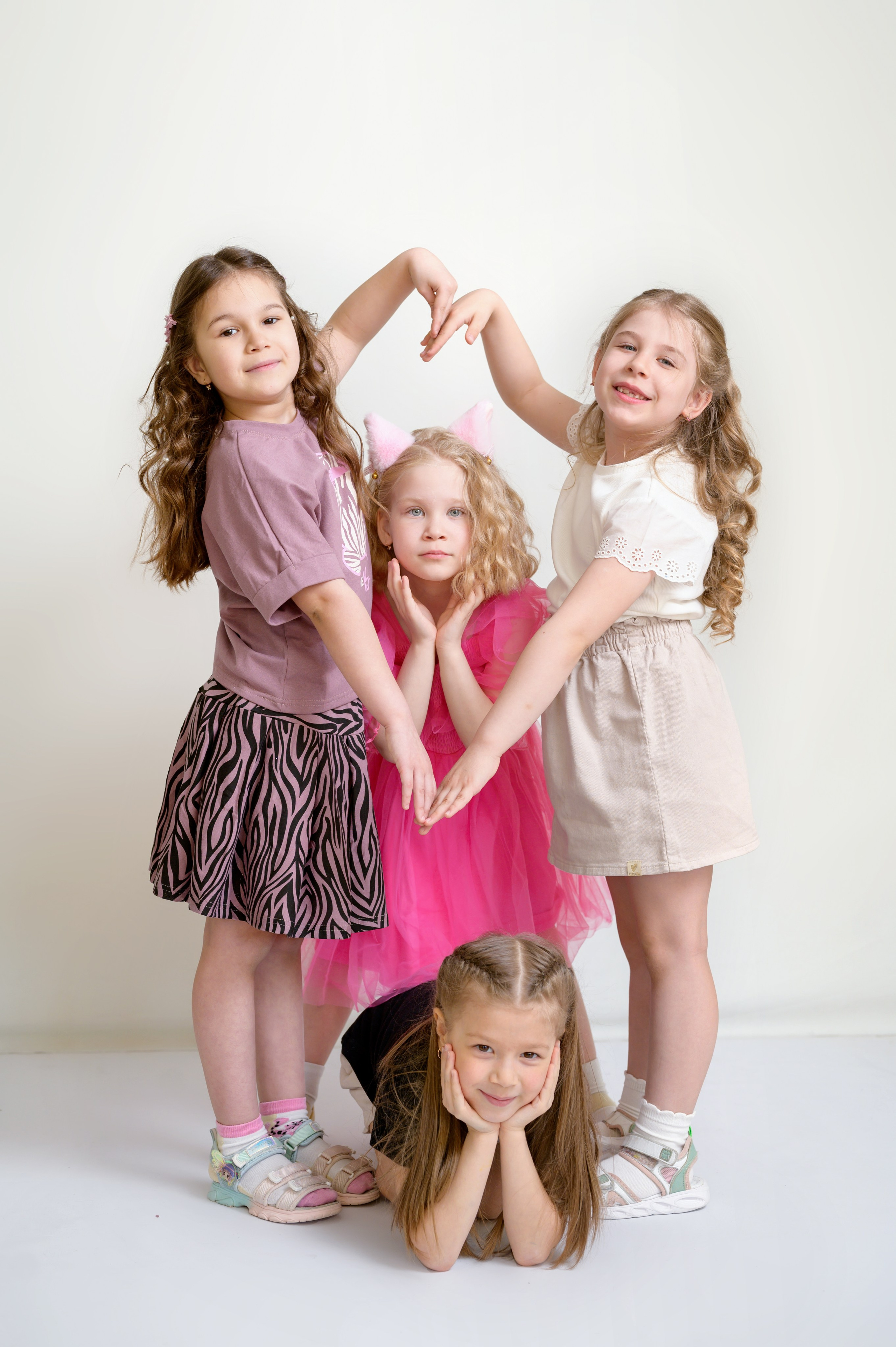 Д/с№ 3к3 группа «Фантазёры» (индивидуальный дизайн) + рисунки детей. Фотограф новорожденных, семейный детский в Тюмени Татьяна Морозова