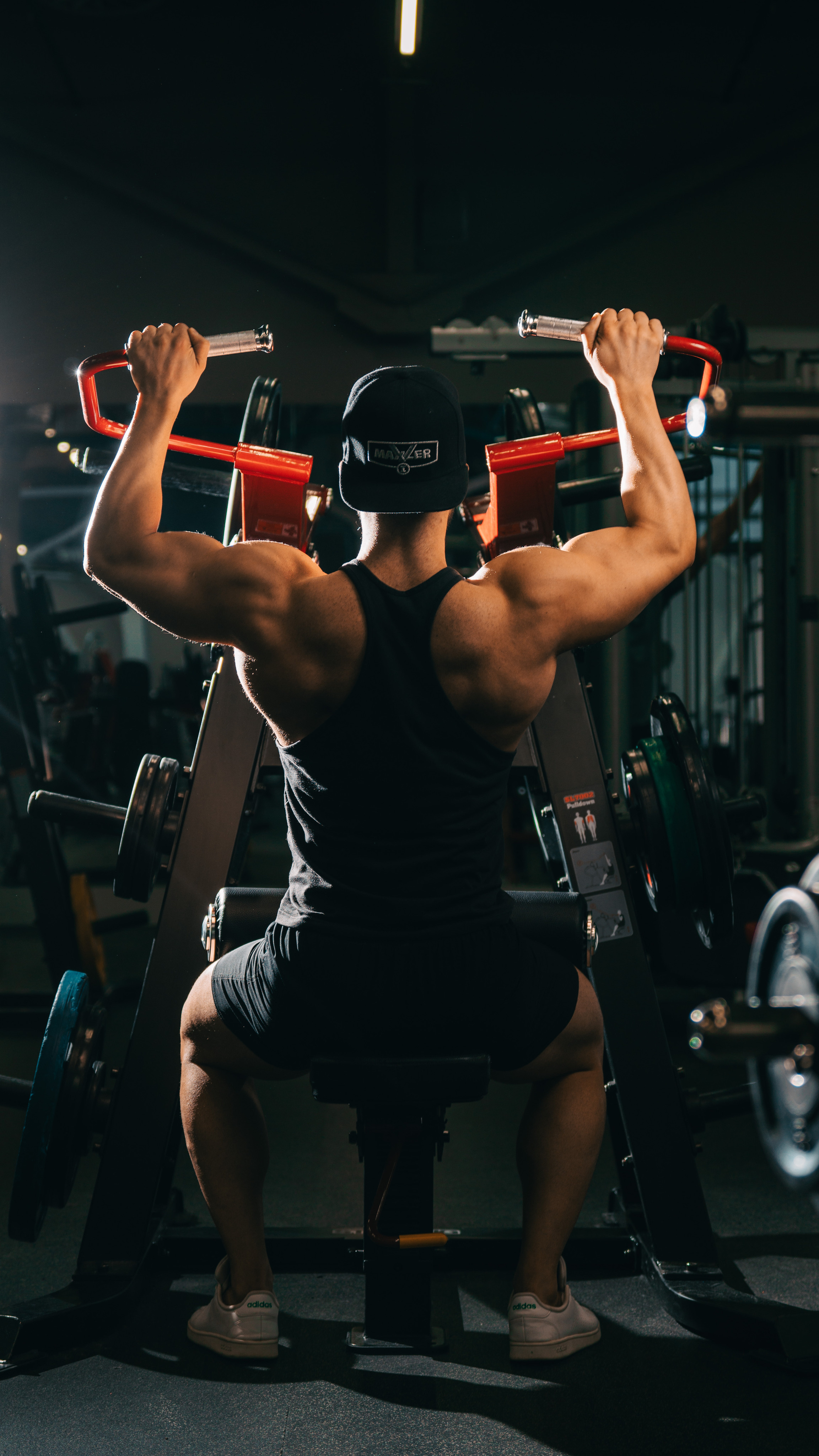 DANIS. Видеомейкер, видеооператор из Казани Ильнур Еналиев