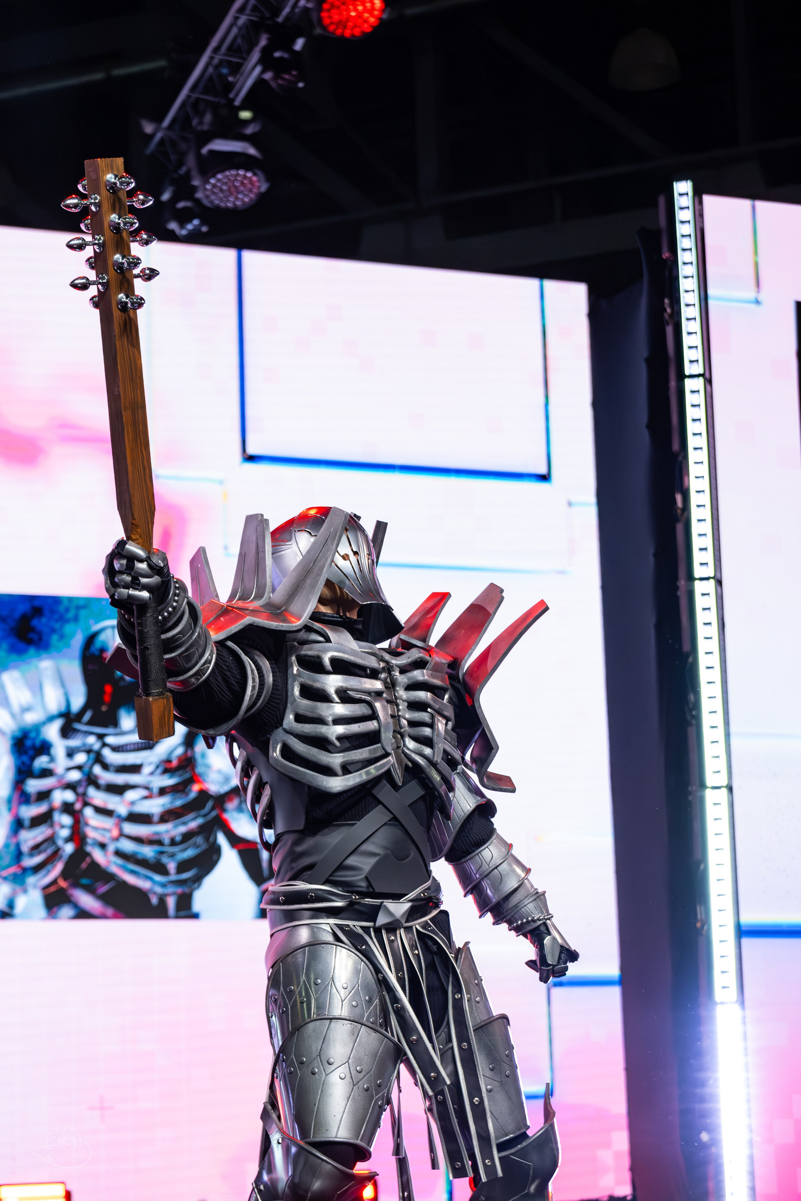 Сцена РЭД ЭКСПО 2024. Косплей фотограф