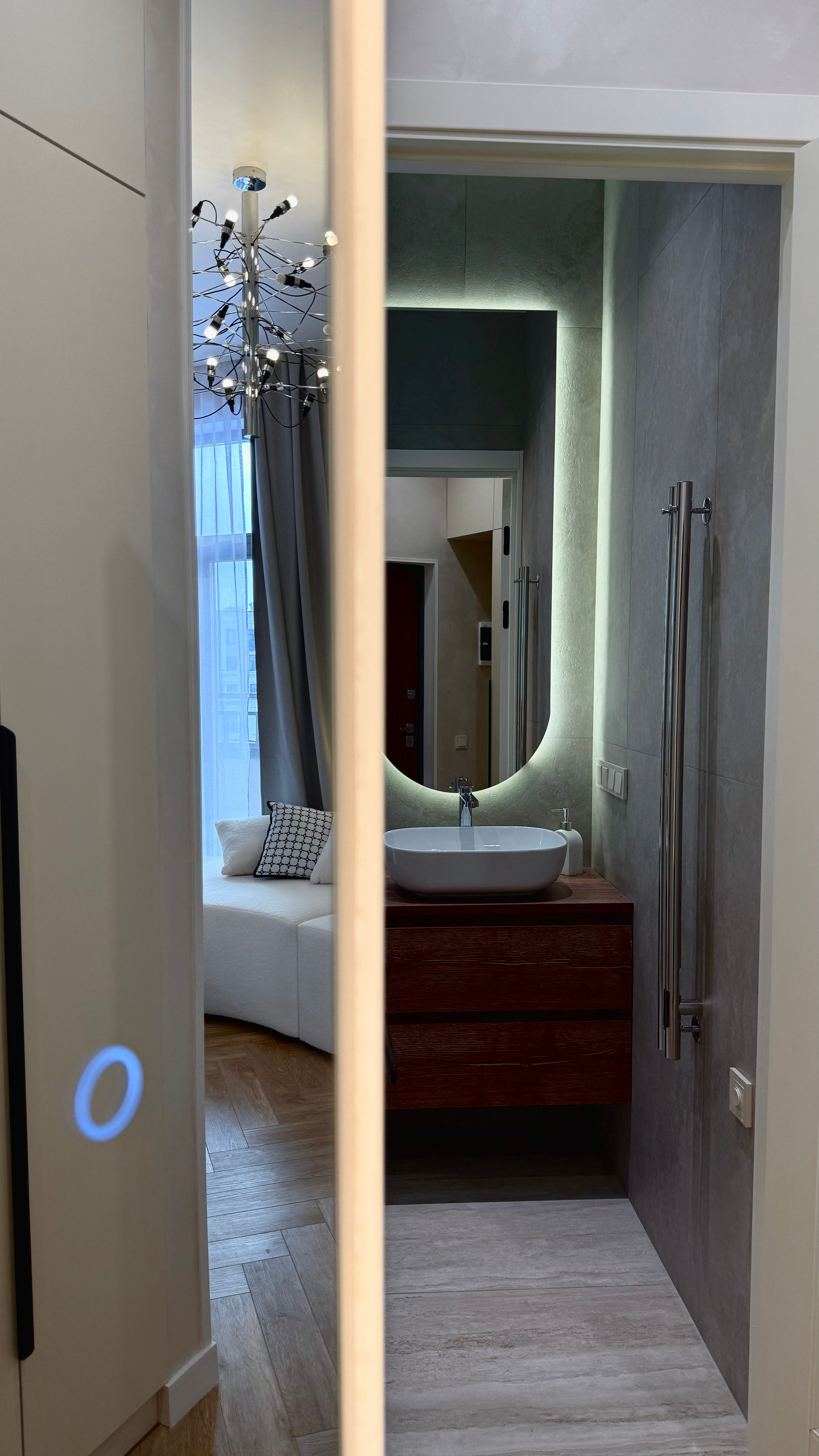 ЖК ID Park Pobedy. Квартира на сачу в долгосрочную аренду уровня комфорт плюс. Дизайн-студия интерьеров Юлии Ивановой