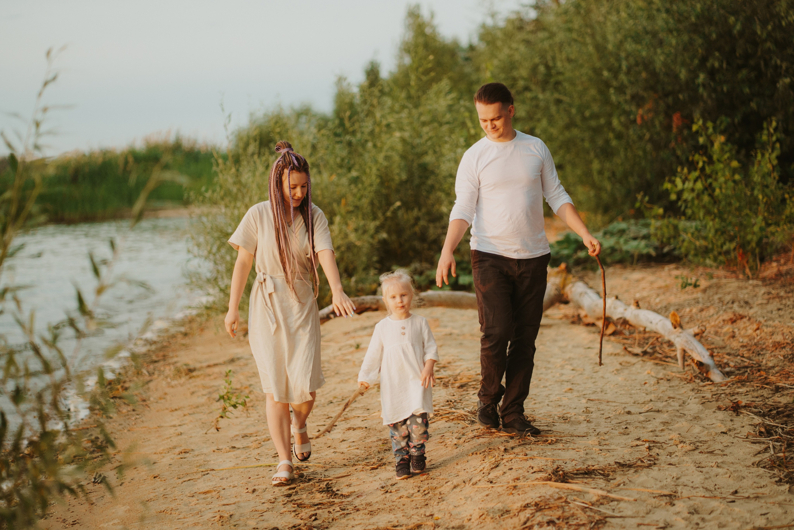 Женя, Рита и приключение Есени на берегу Волги. Фотограф Анна Кузнецова | Казань | Красная Поляна, Сириус, Сочи