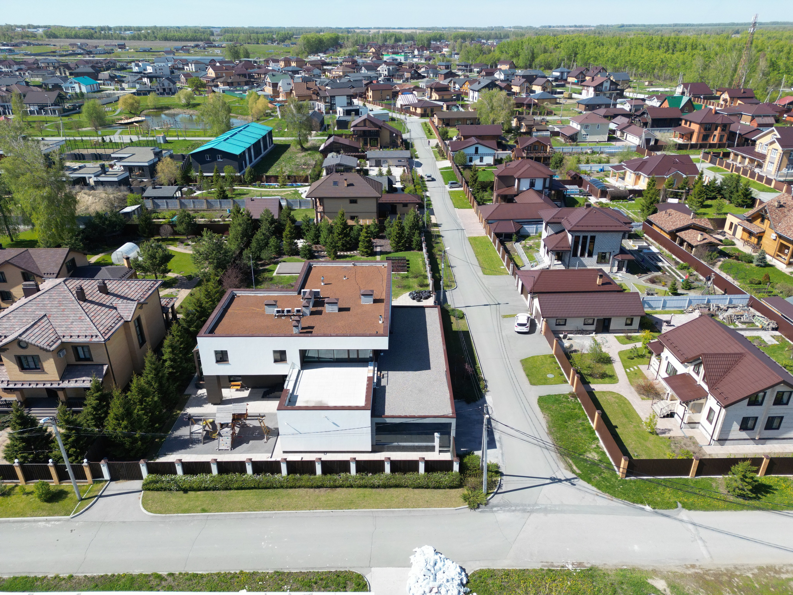 Кровля-2. Mintonov's Film Studio