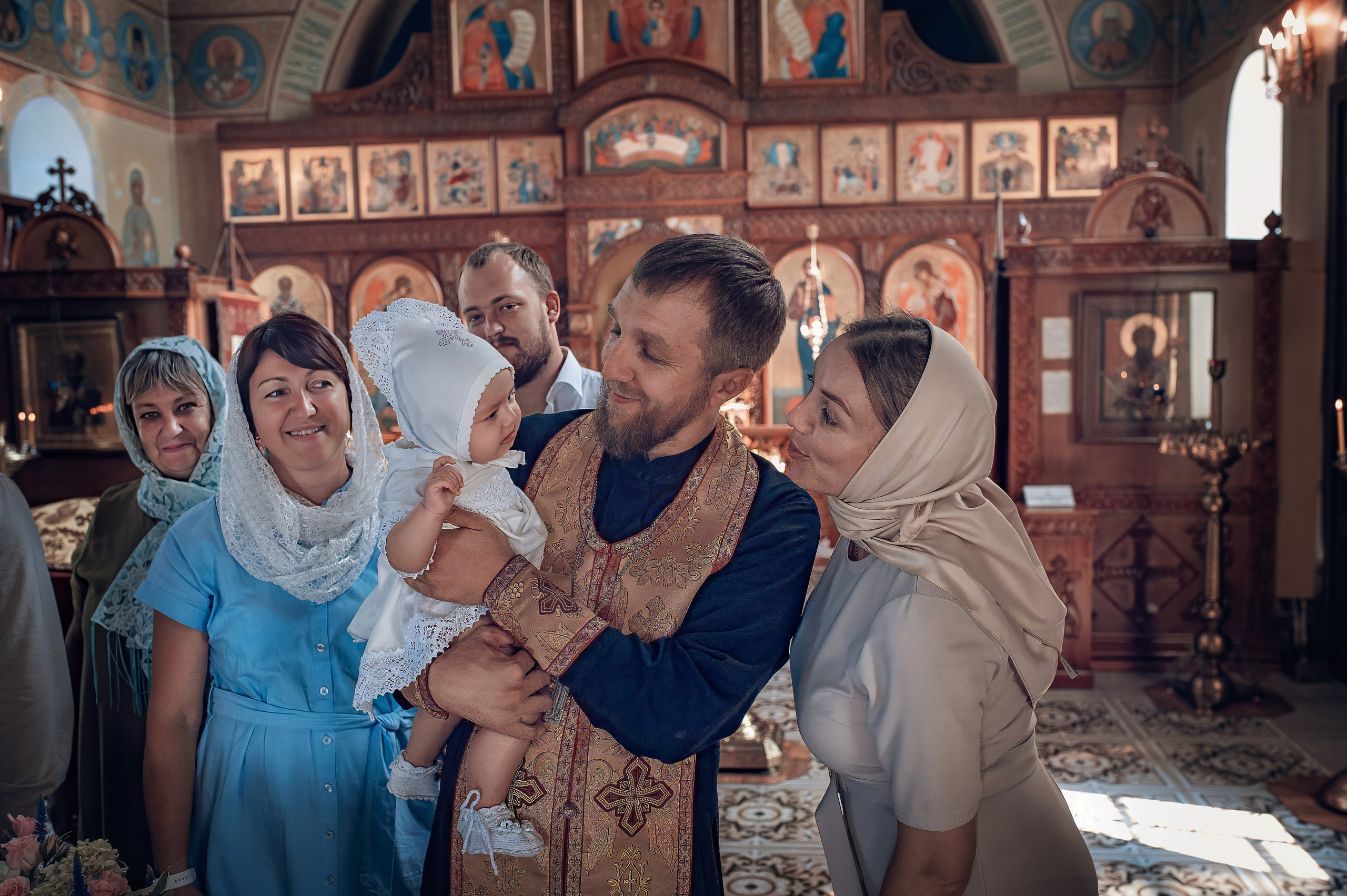 Съемка таинства крещения в Красноярске. Фотографы крещения/венчания  Красноярск Татьяна и Вячеслав Переваловы
