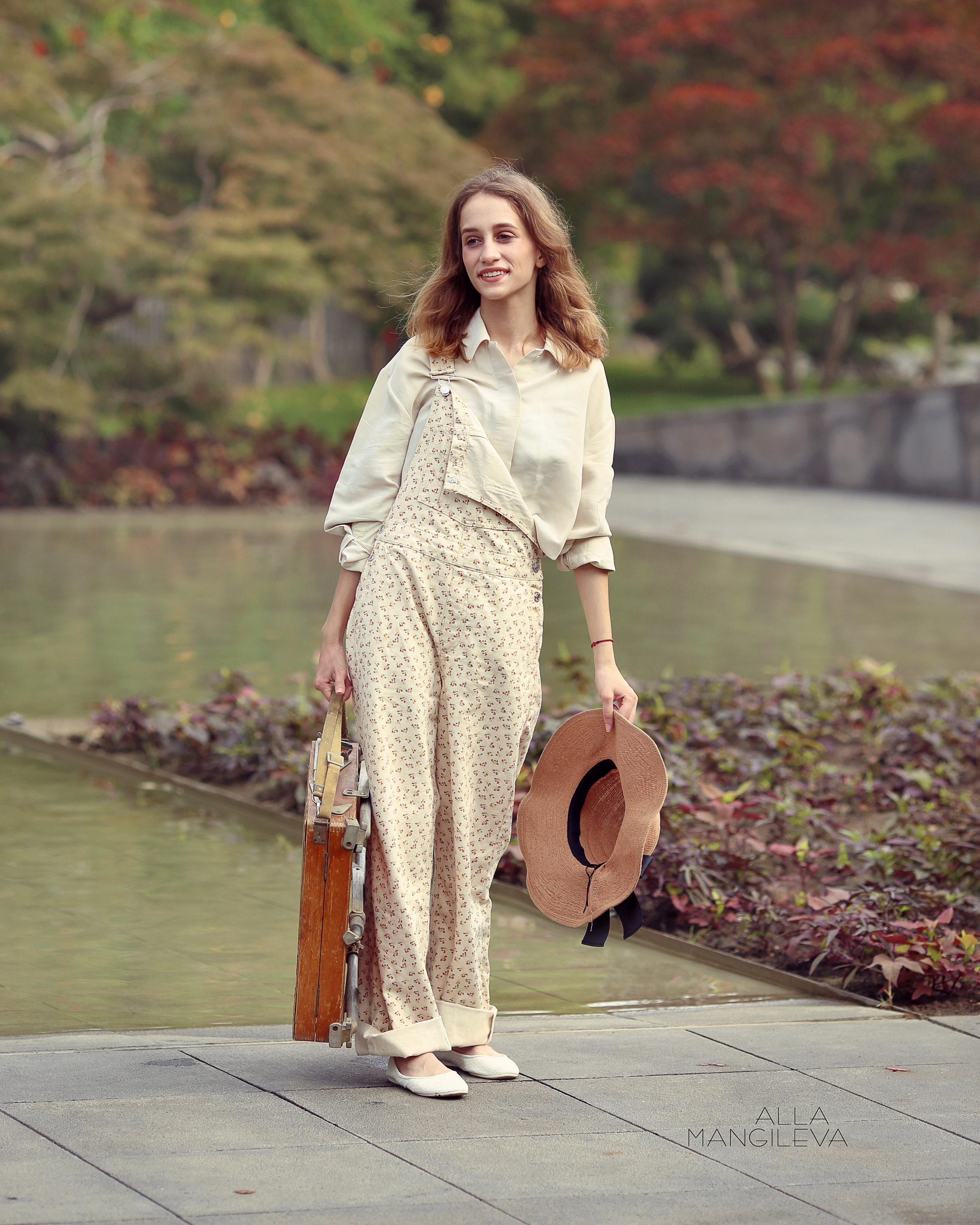 Амалия и Каролина. Школьные фотоальбомы, фотосессии, шаблоны фотокниг, школьный фотограф