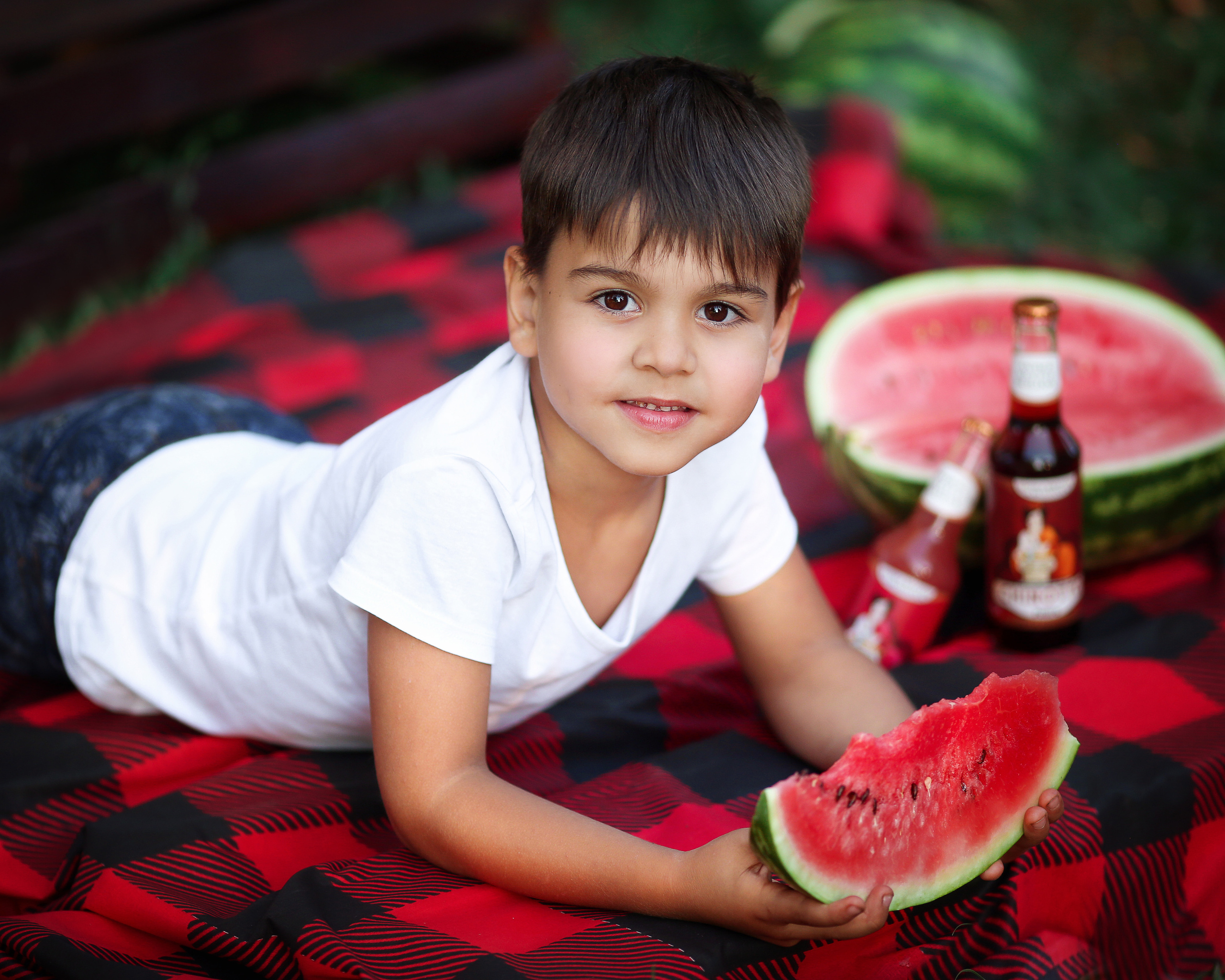 Михаэль. Школьные фотоальбомы, фотосессии, шаблоны фотокниг, школьный фотограф