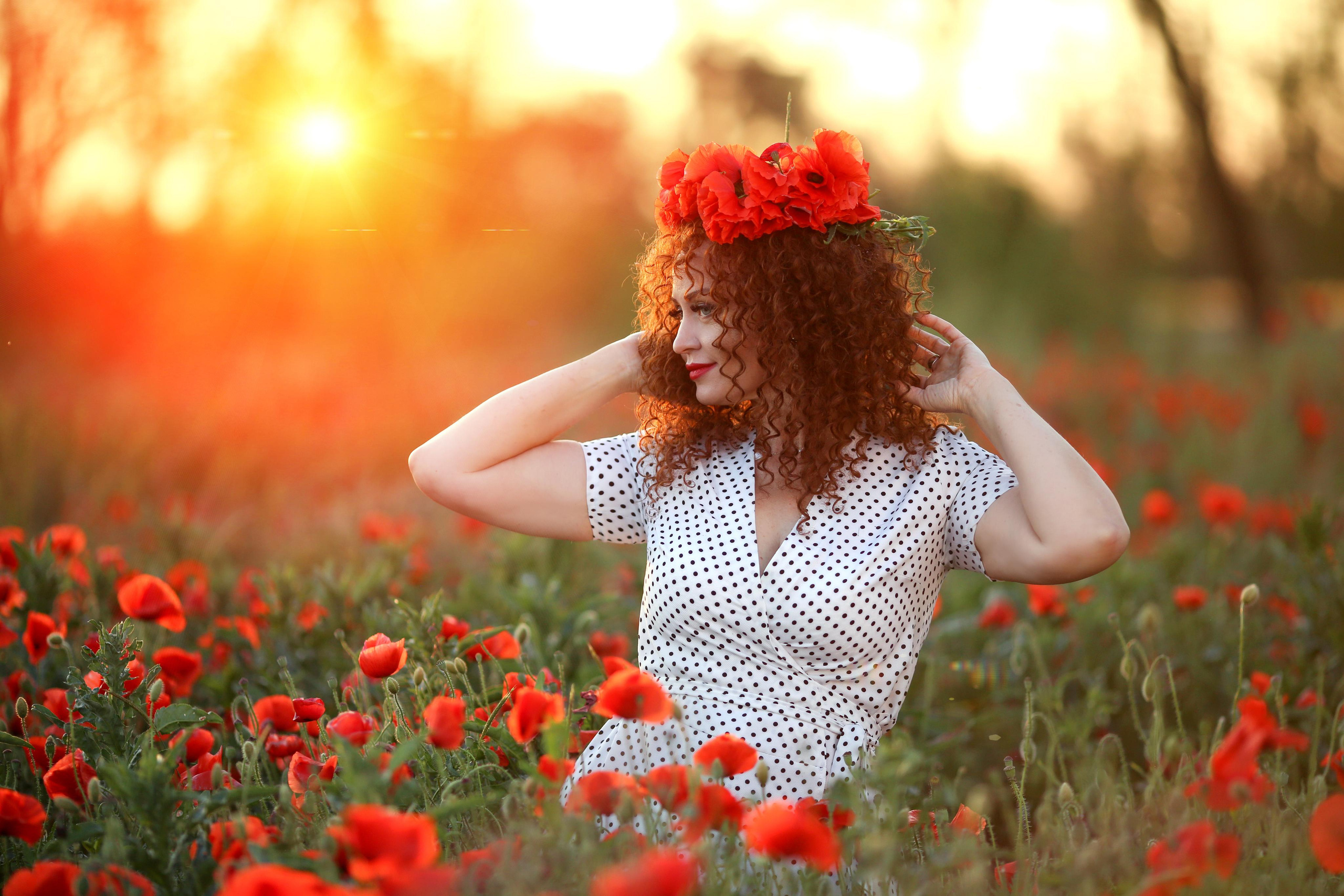 Маки. Школьные фотоальбомы, фотосессии, шаблоны фотокниг, школьный фотограф