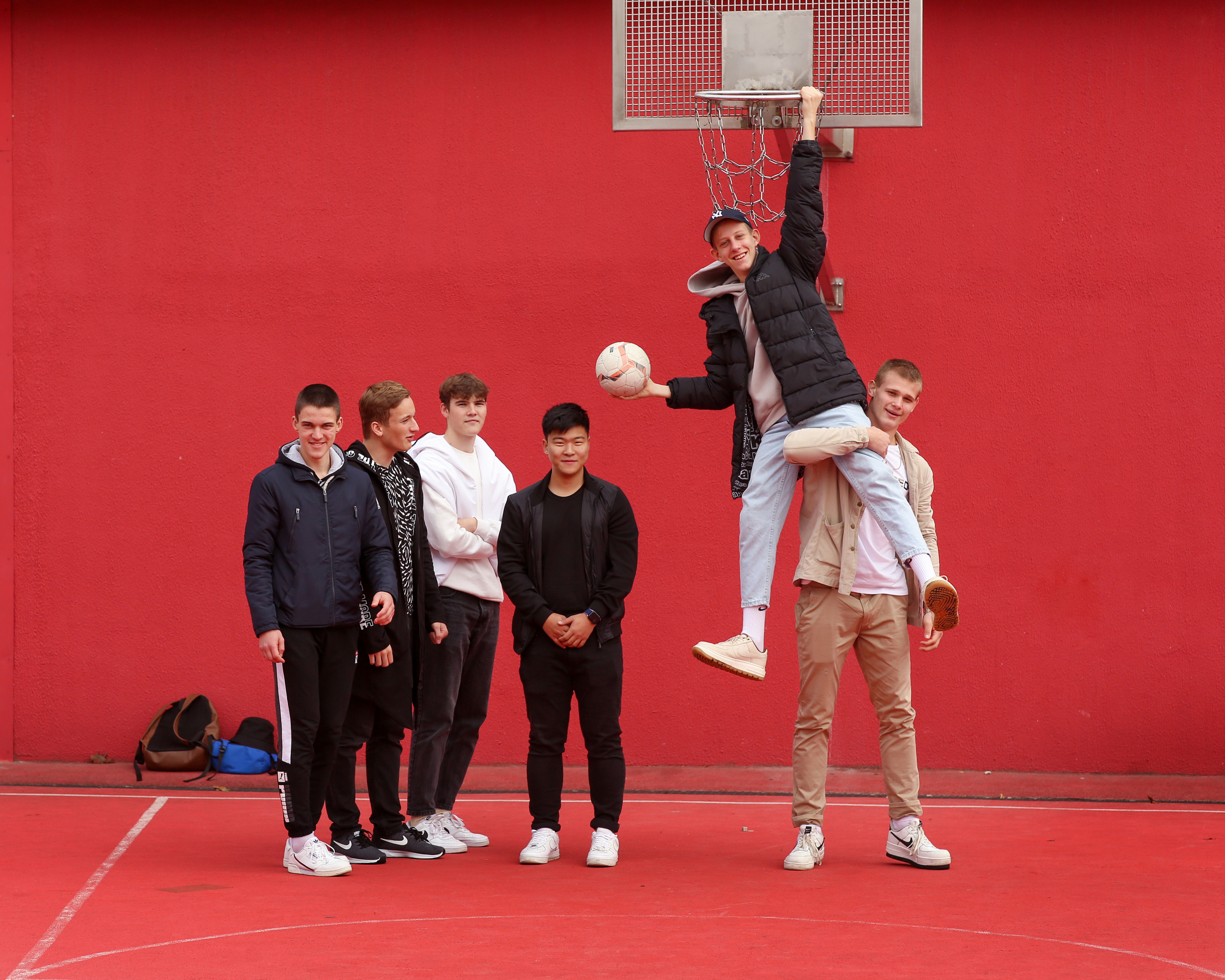 Коллажи 9-11 класс. Школьные фотоальбомы, фотосессии, шаблоны фотокниг, школьный фотограф