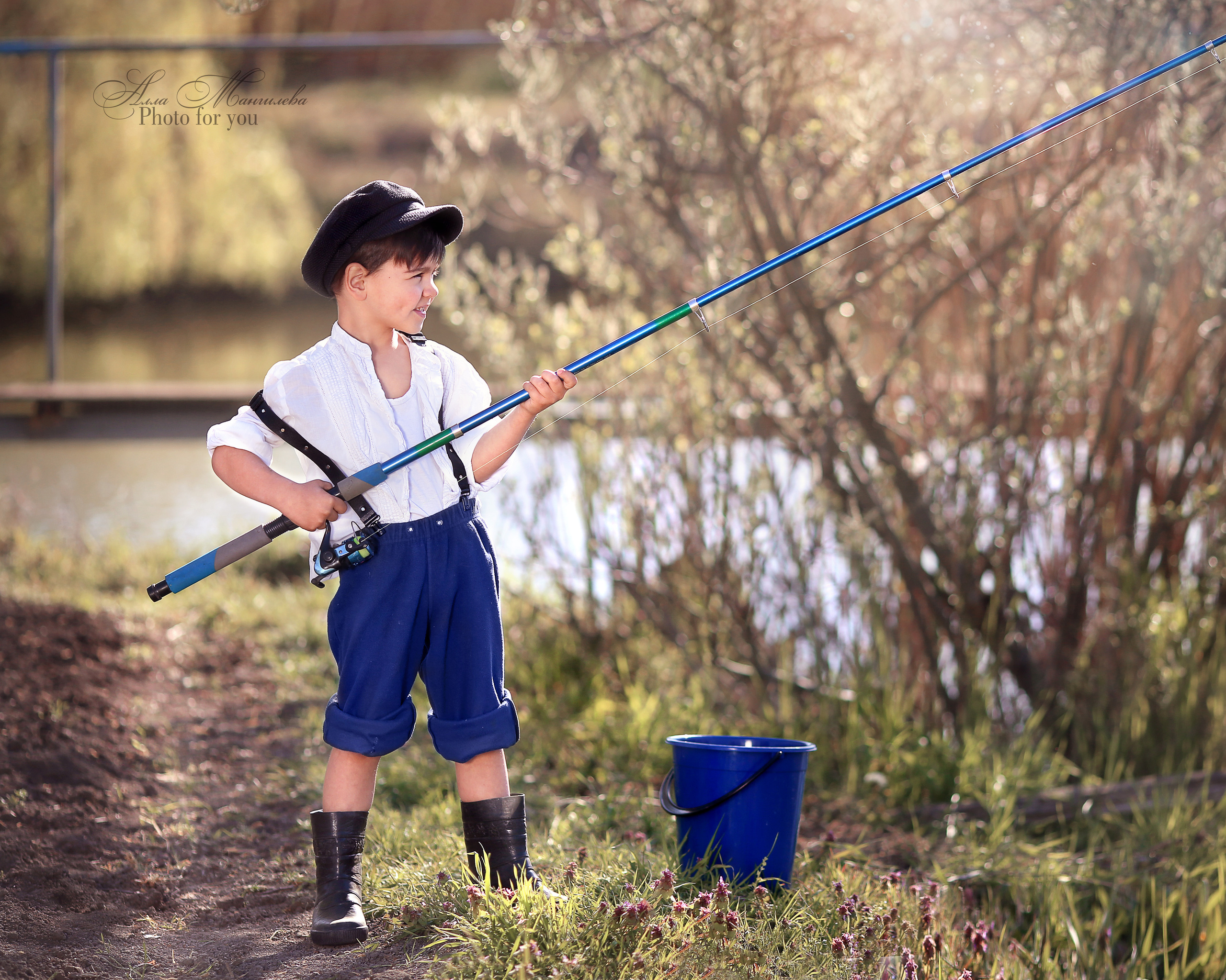 Михаэль. Школьные фотоальбомы, фотосессии, шаблоны фотокниг, школьный фотограф