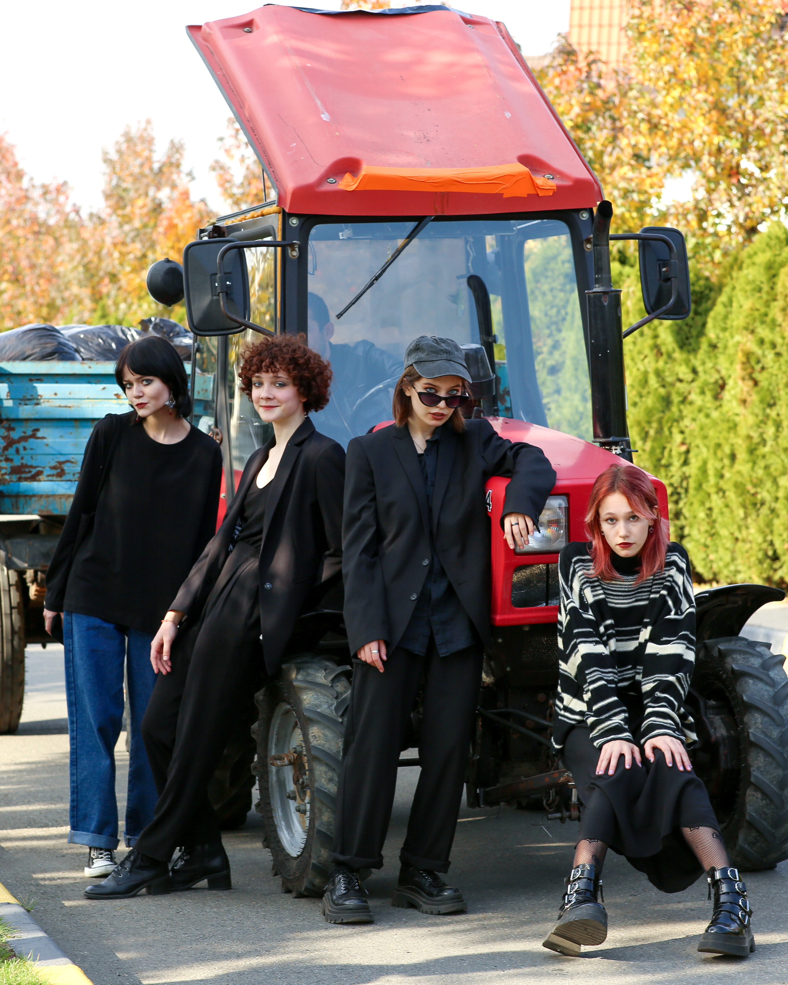 Коллажи 9-11 класс. Школьные фотоальбомы, фотосессии, шаблоны фотокниг, школьный фотограф