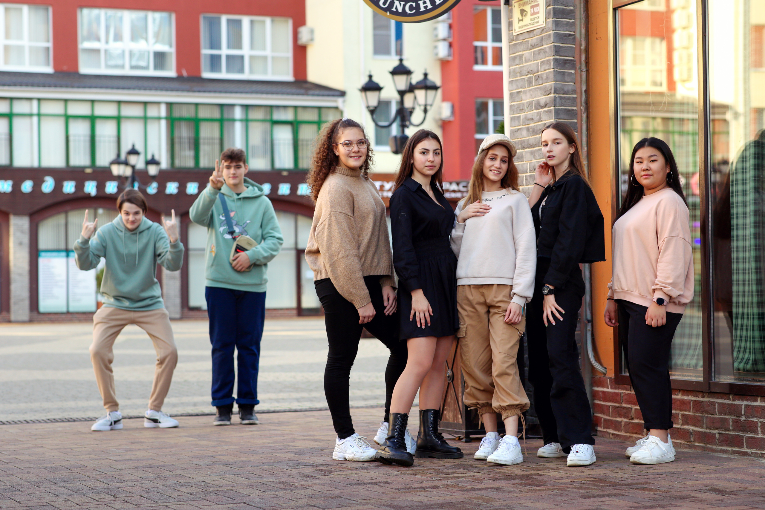 Коллажи 9-11 класс. Школьные фотоальбомы, фотосессии, шаблоны фотокниг, школьный фотограф