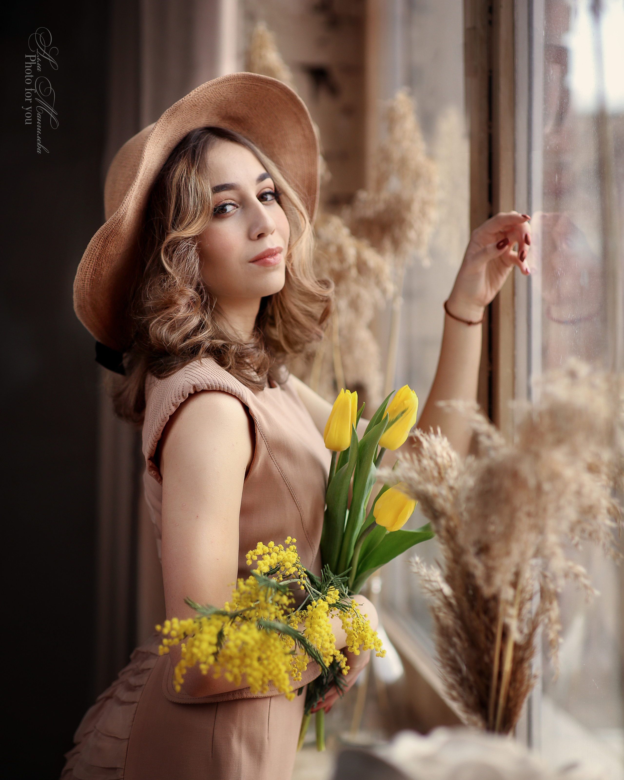 Амалия и Каролина. Школьные фотоальбомы, фотосессии, шаблоны фотокниг, школьный фотограф