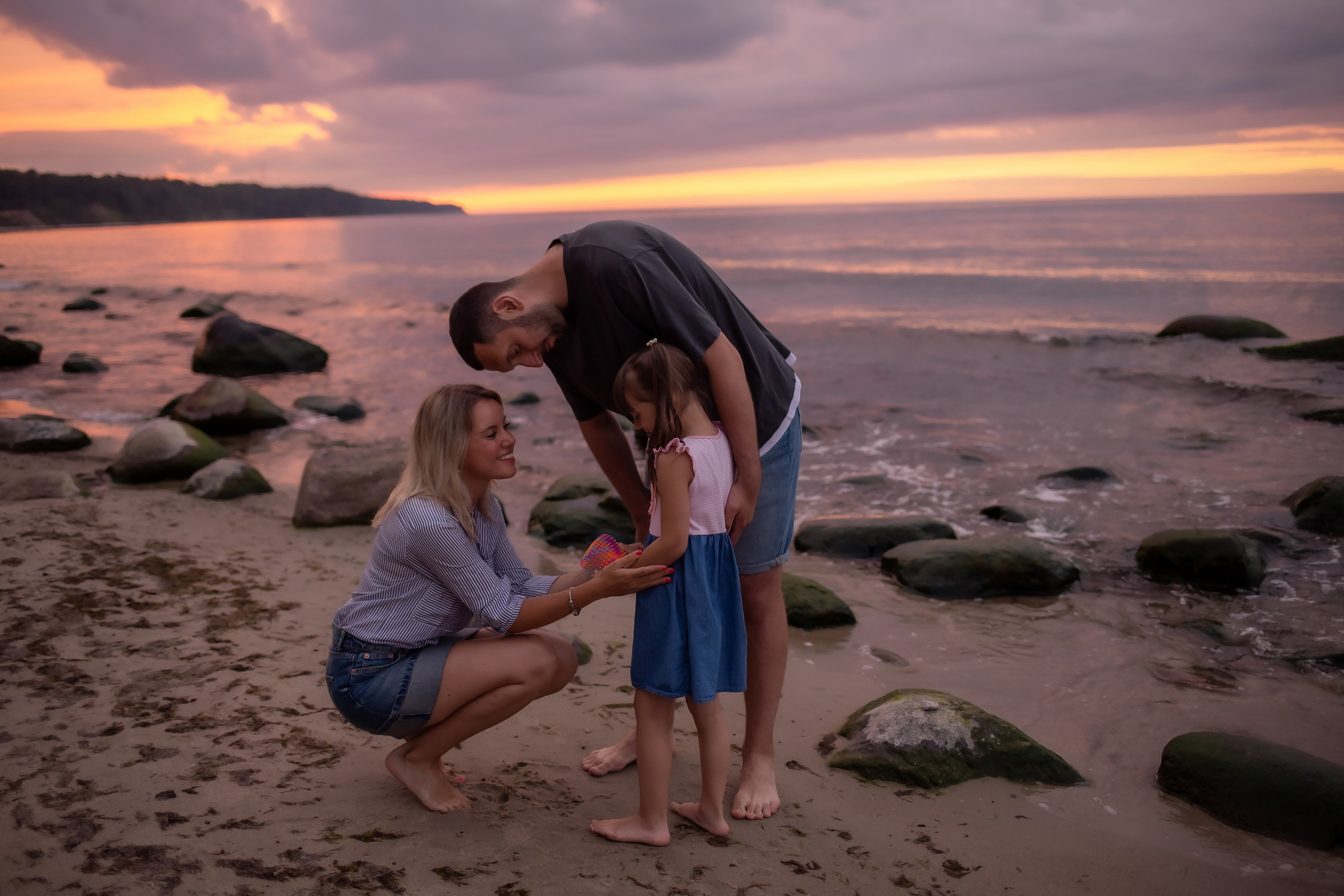 Есеня, Леня и Аня. Закат в Куликово. Фотограф в Калининграде Решетникова Алина