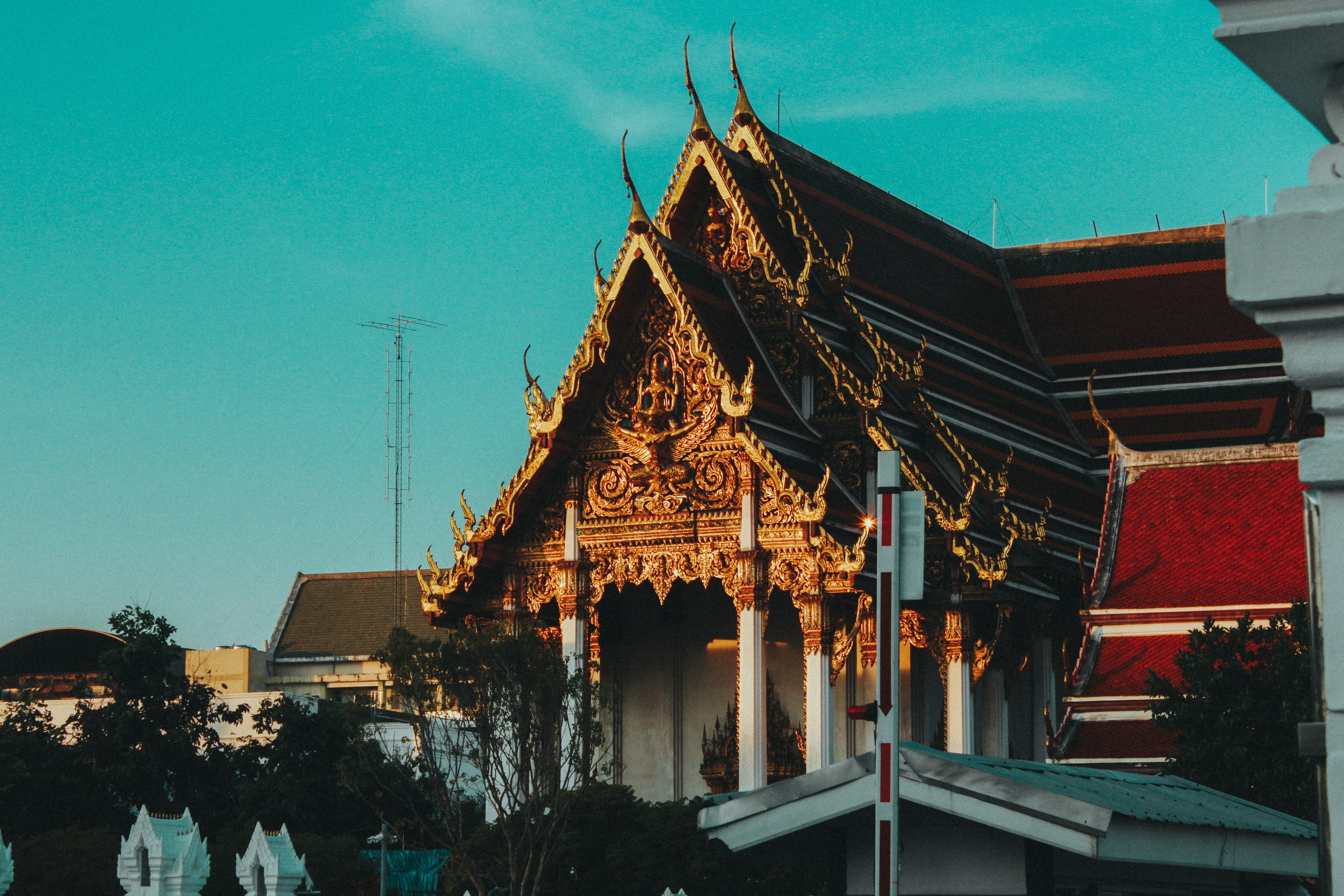 Контакты. Главная