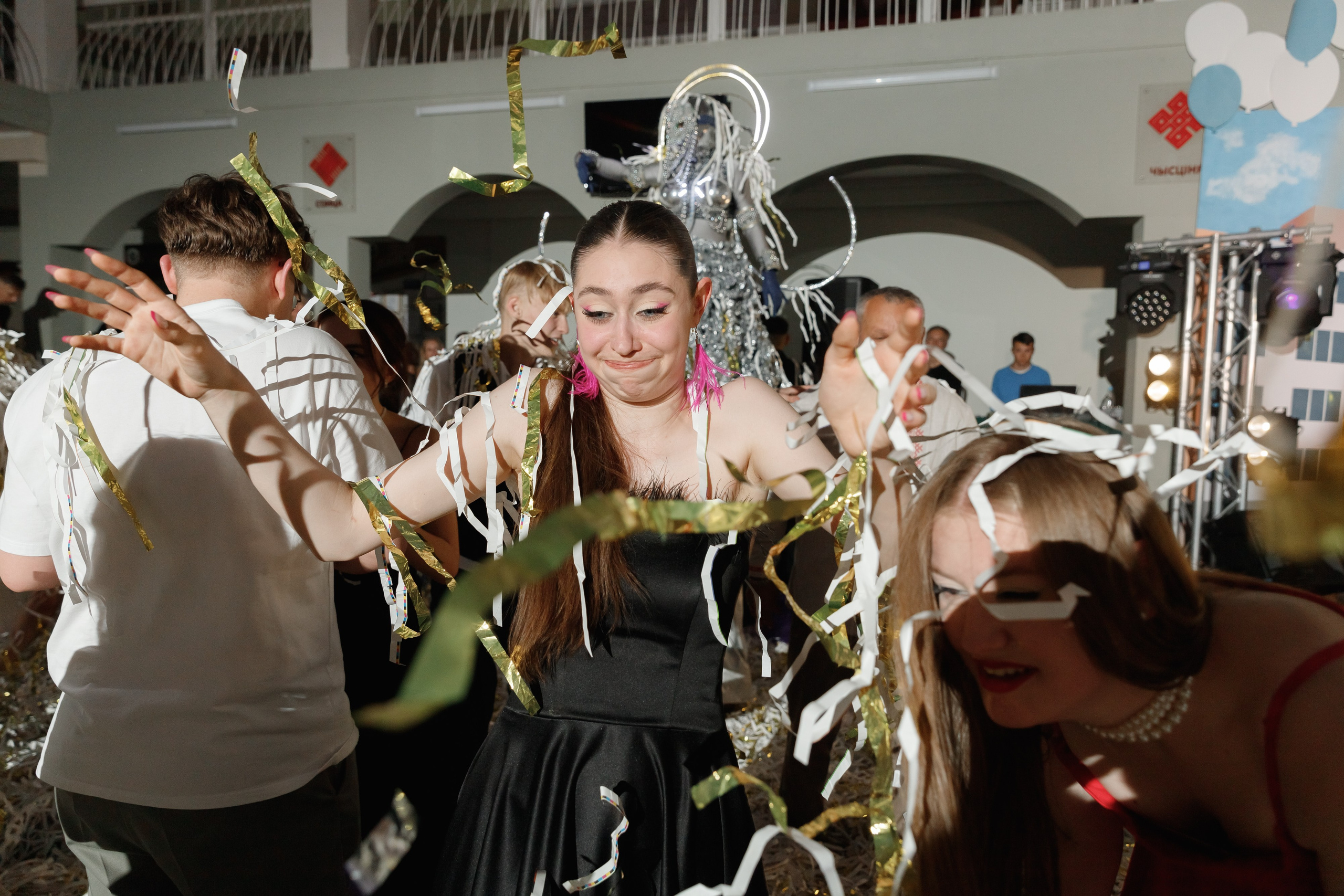 Школьный выпускной 2023 год в Минске. Свадебный фотограф в Минске/Беларуси Сергей Спиридонов