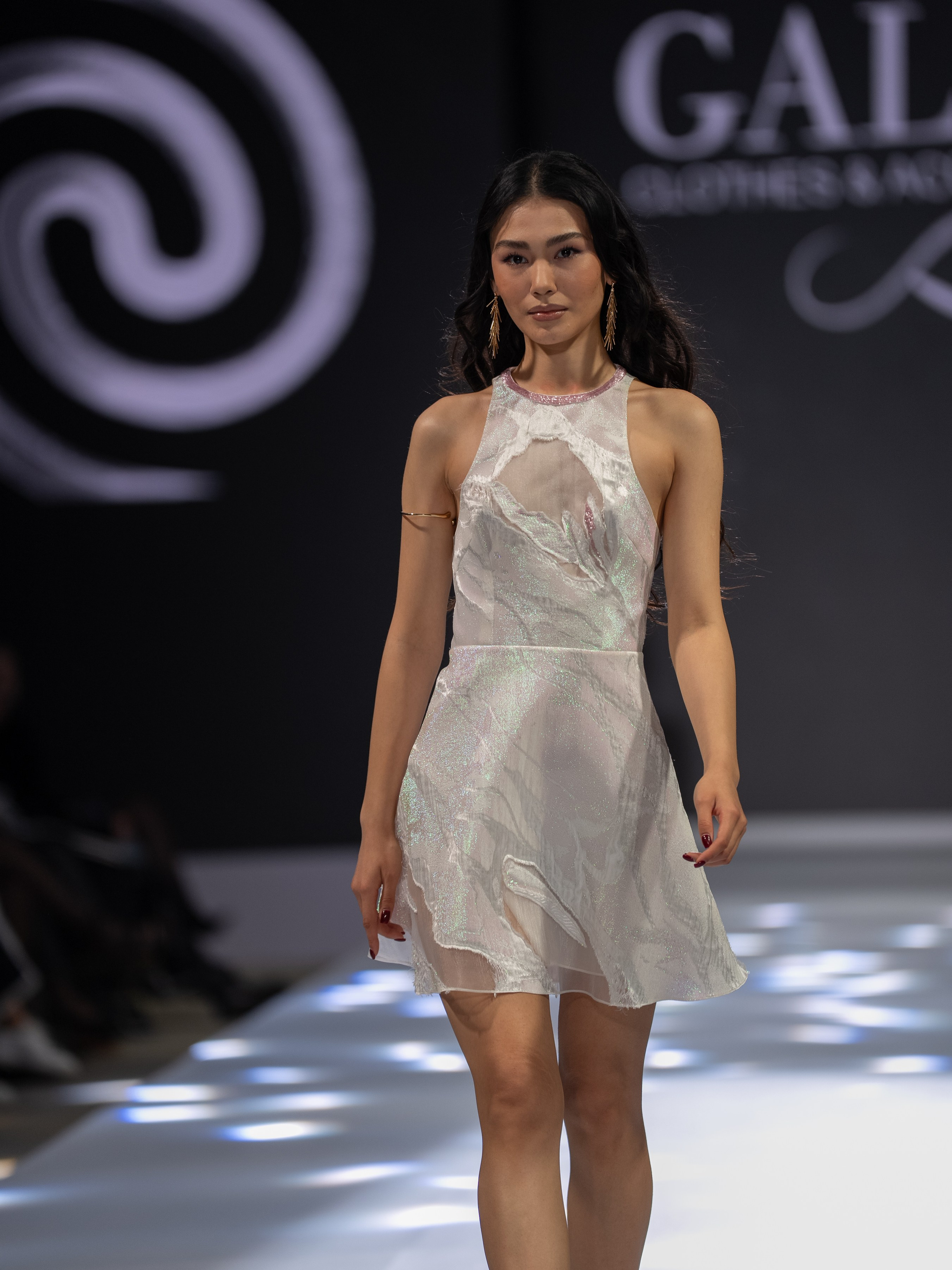 EURASIAN FASHION WEEK Galia. Сайт Алматинского НЮ АРТ, будуар и фэшн фотографа Дениса Карпенко