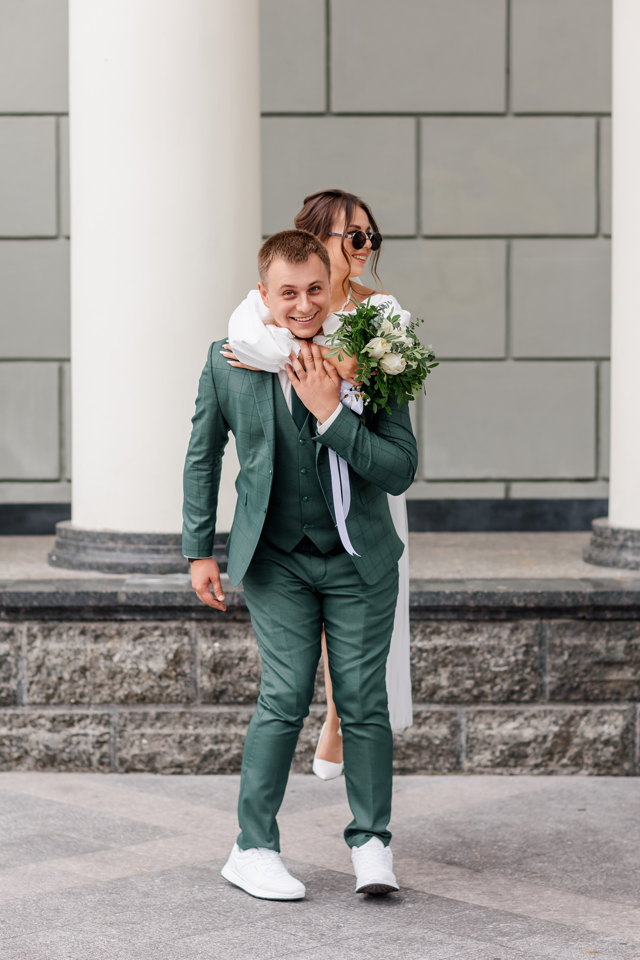 Олег и Юлия. Свадебная прогулка. Свадебный фотограф в Хабаровске