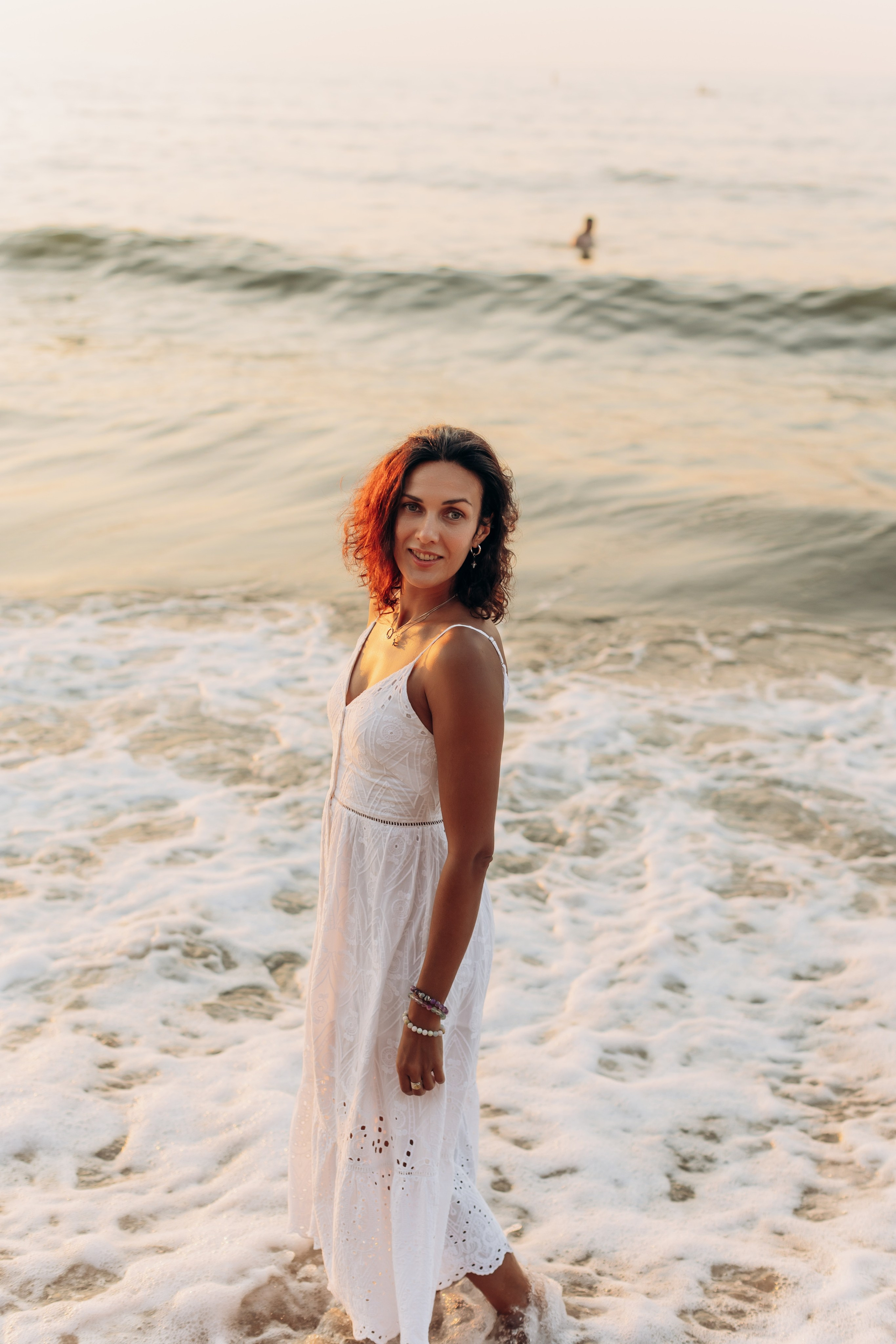 Подруги Пионеский Сосновый бор закат. Фотограф в Калининграде свадебная фотография, репортажная, фотосессии