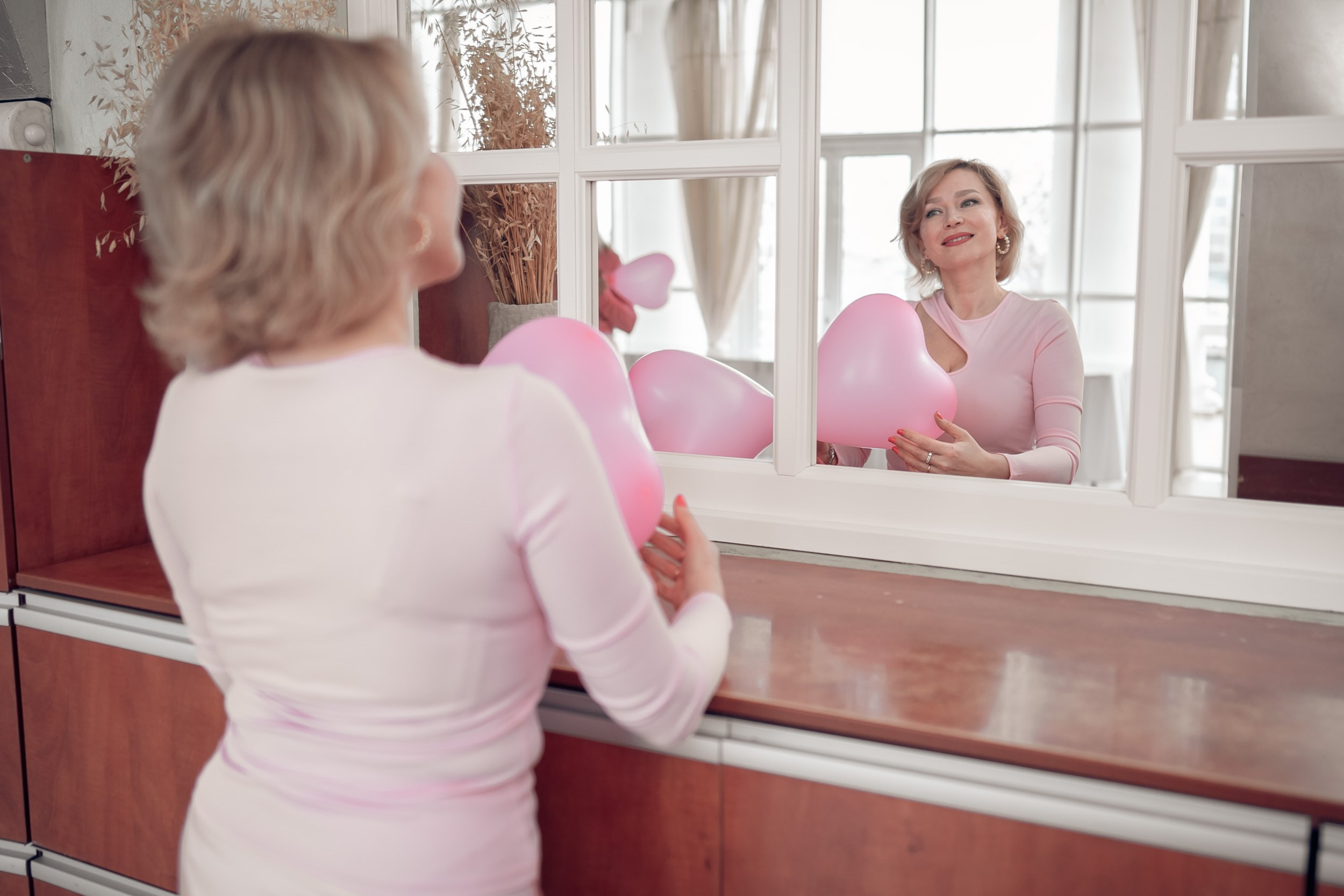 Вечеринка ко Дню Любви в ресторане Севастополь. Церковный фотограф Севастополь