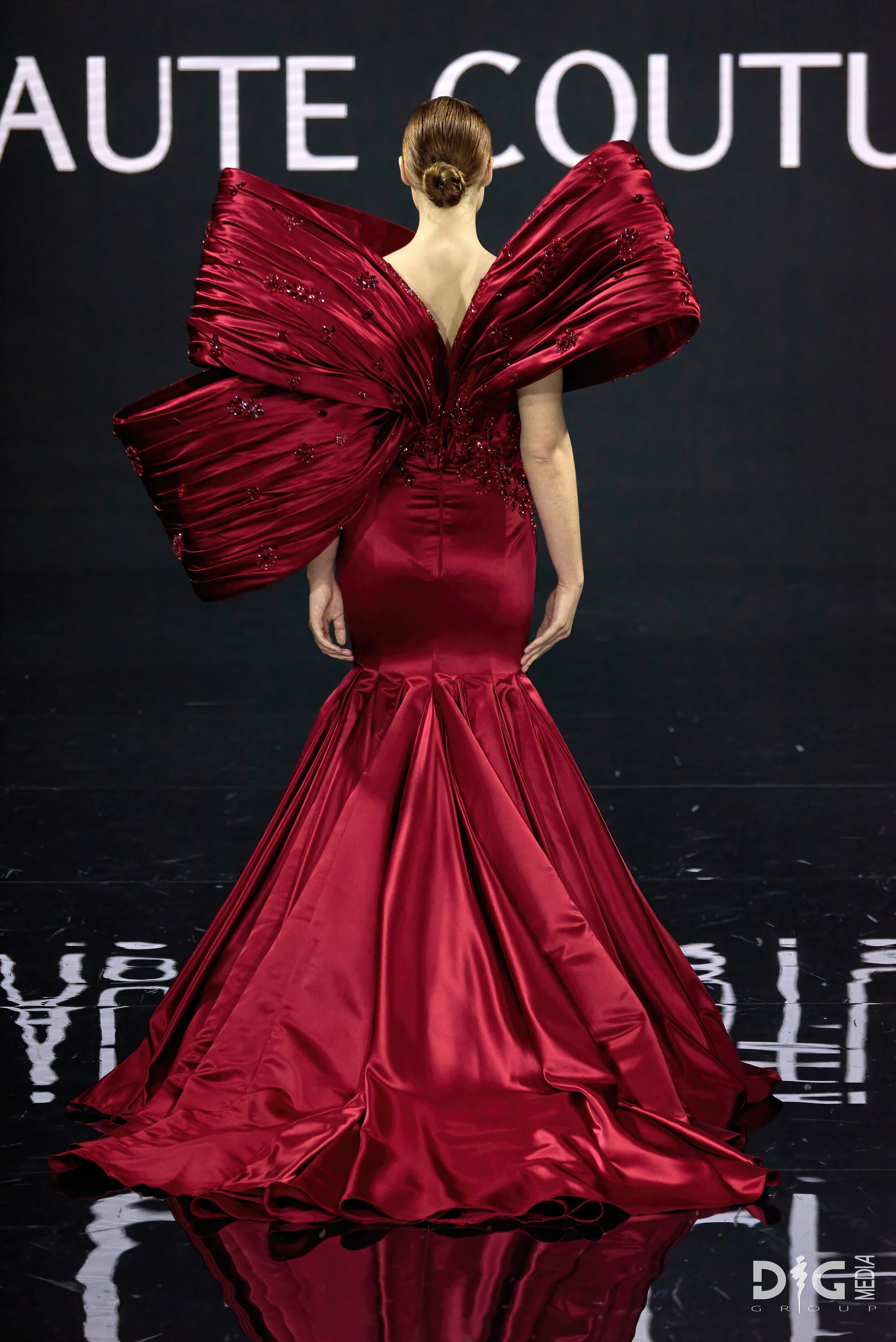 Grach haute couture | SOCHI FASHION WEEK | 2025. DG MEDIA GROUP | Контент для модных показов и концертов