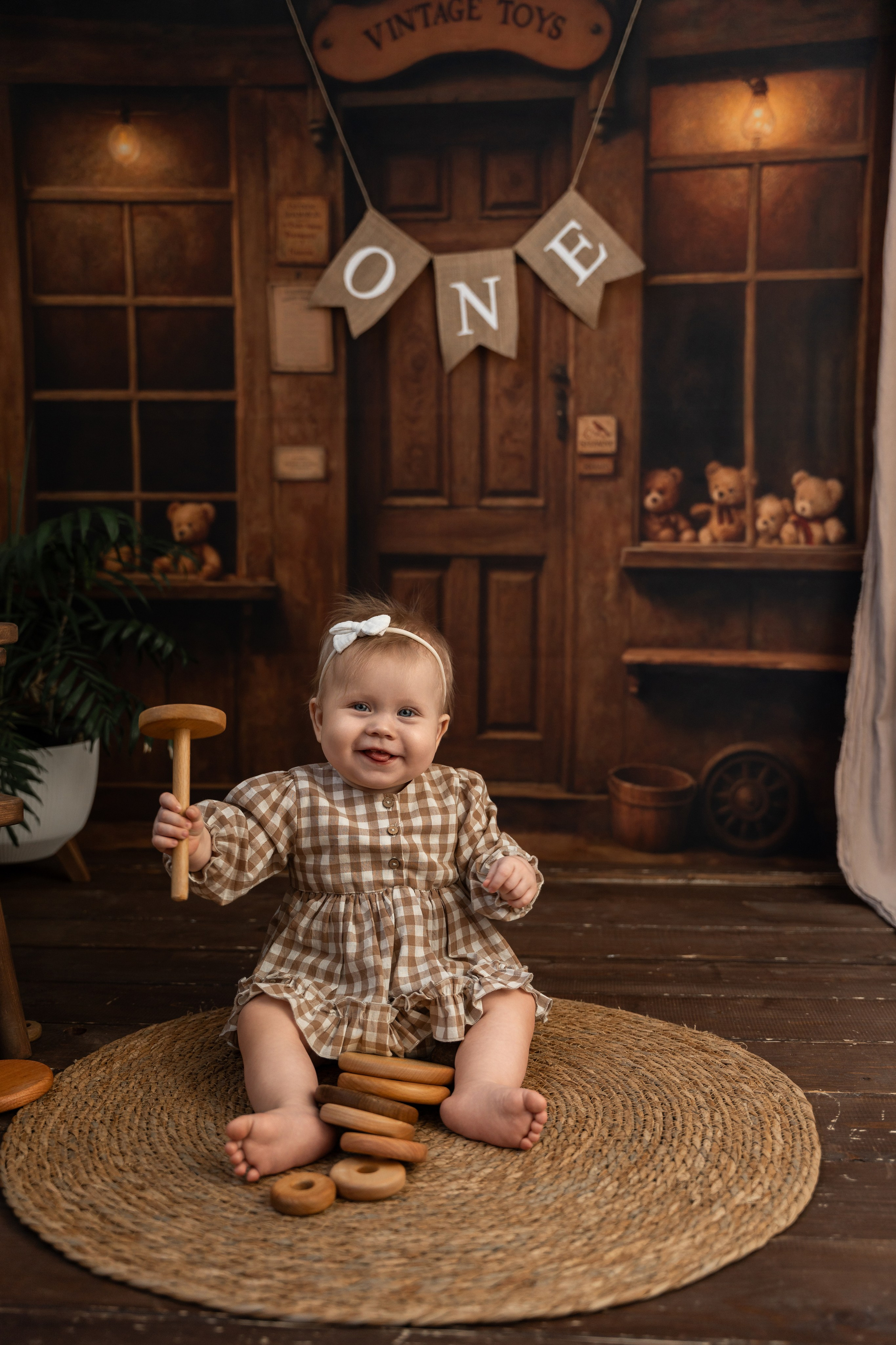 Магазин игрушек. Детский и семейный фотограф, Newborn фотограф новорожденных г. Челябинск