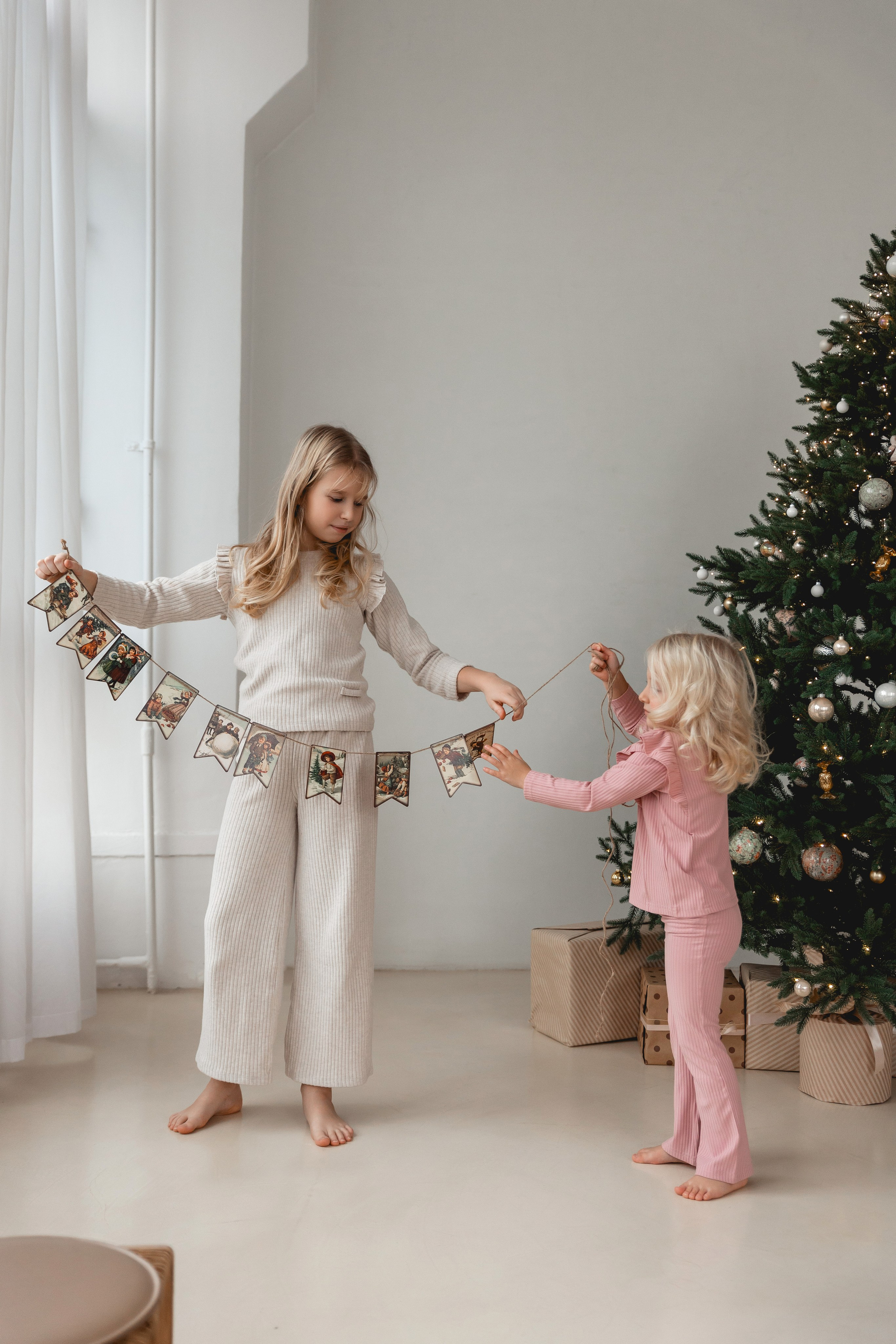 Олеся, Полина и Лера. Главная