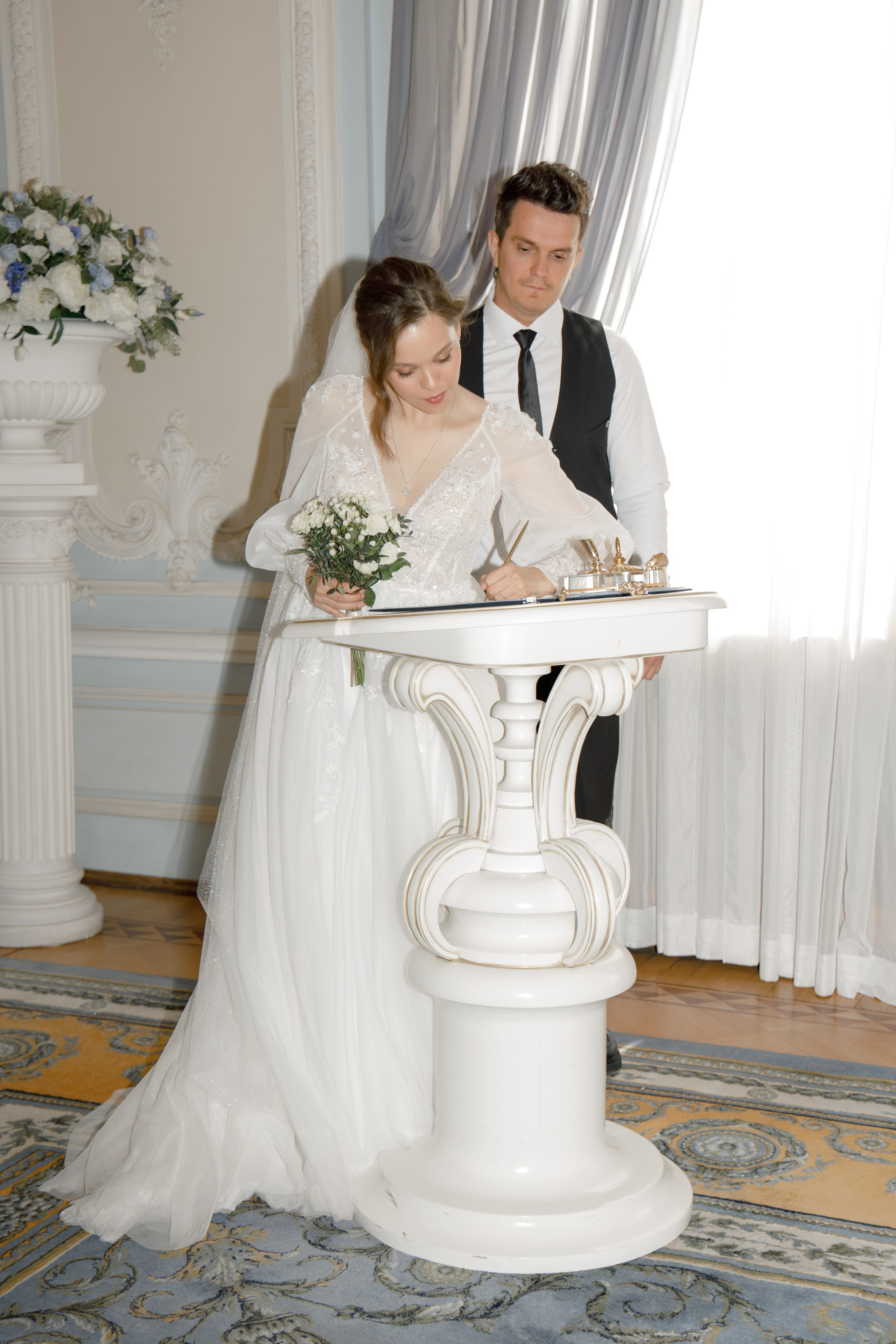 Соня и Михаил. Фотограф Евгения Климова