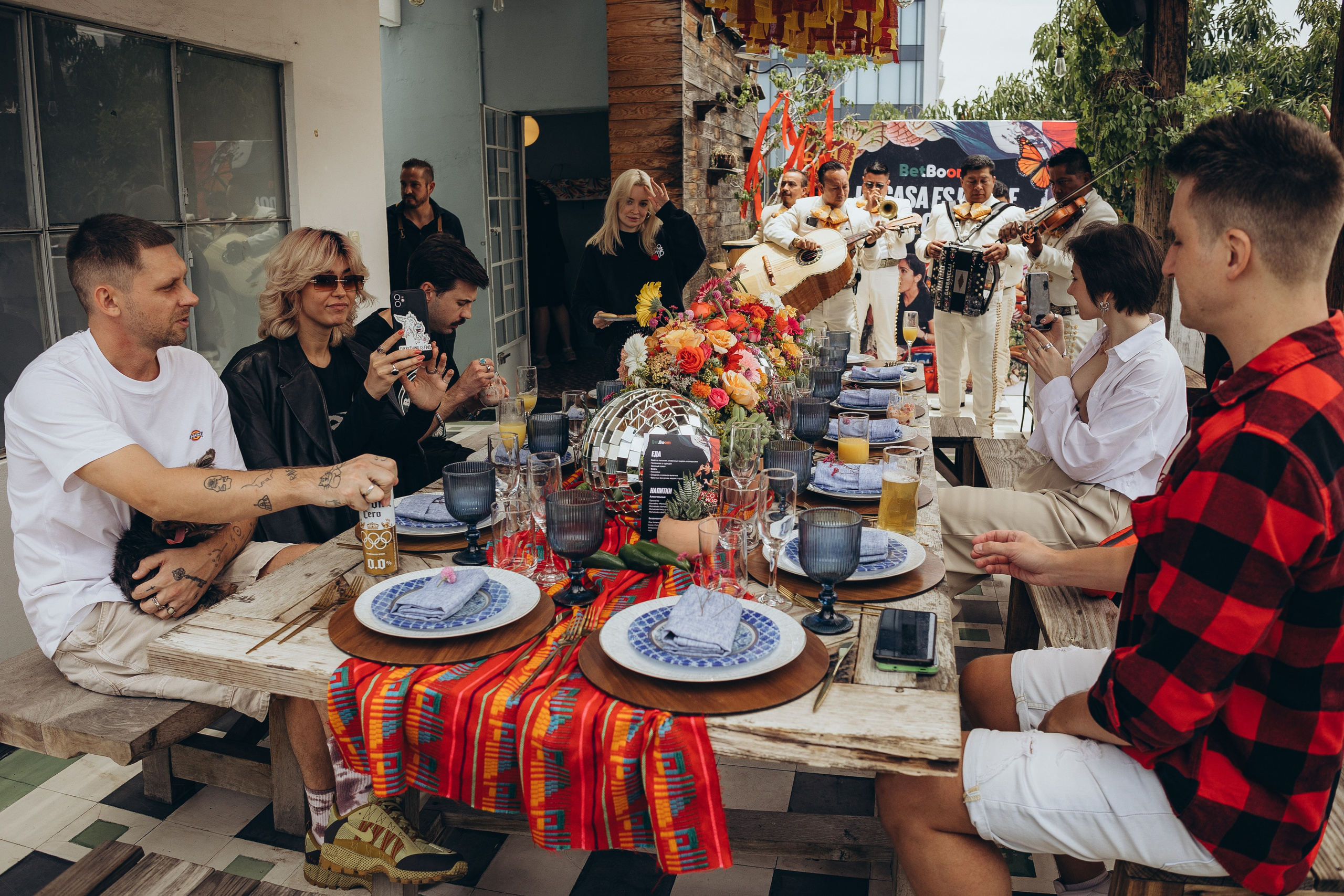 Office inauguration in Mexico City BetBoom. Irina Krokhaleva. Family & couple photographer in Yekaterinburg, Russia