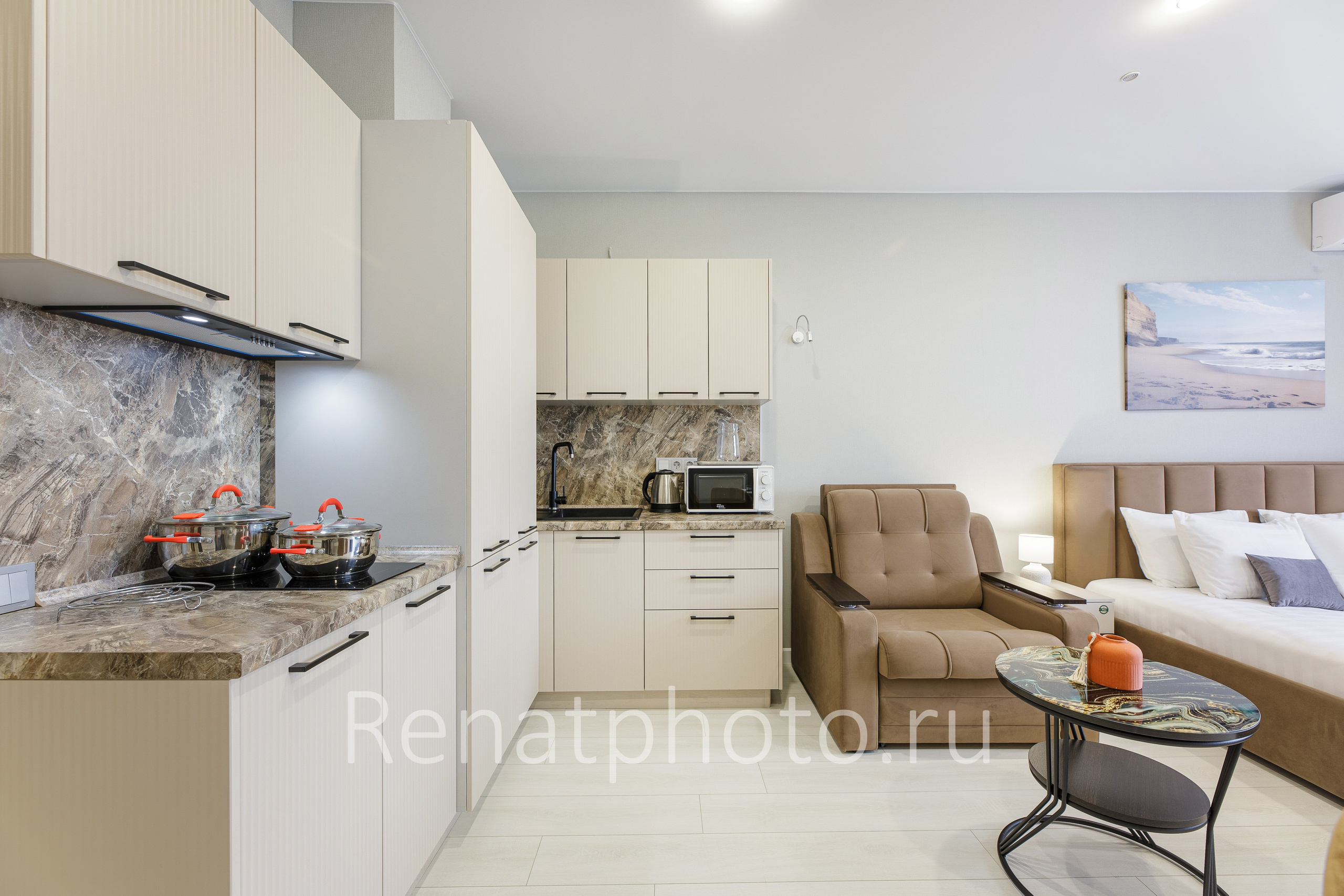 Renatphoto-Профессиональная фотосъемка номеров в отелях. Профессиональная фотосъёмка интерьеров, предметная фотосессия еды для меню г. Анапа