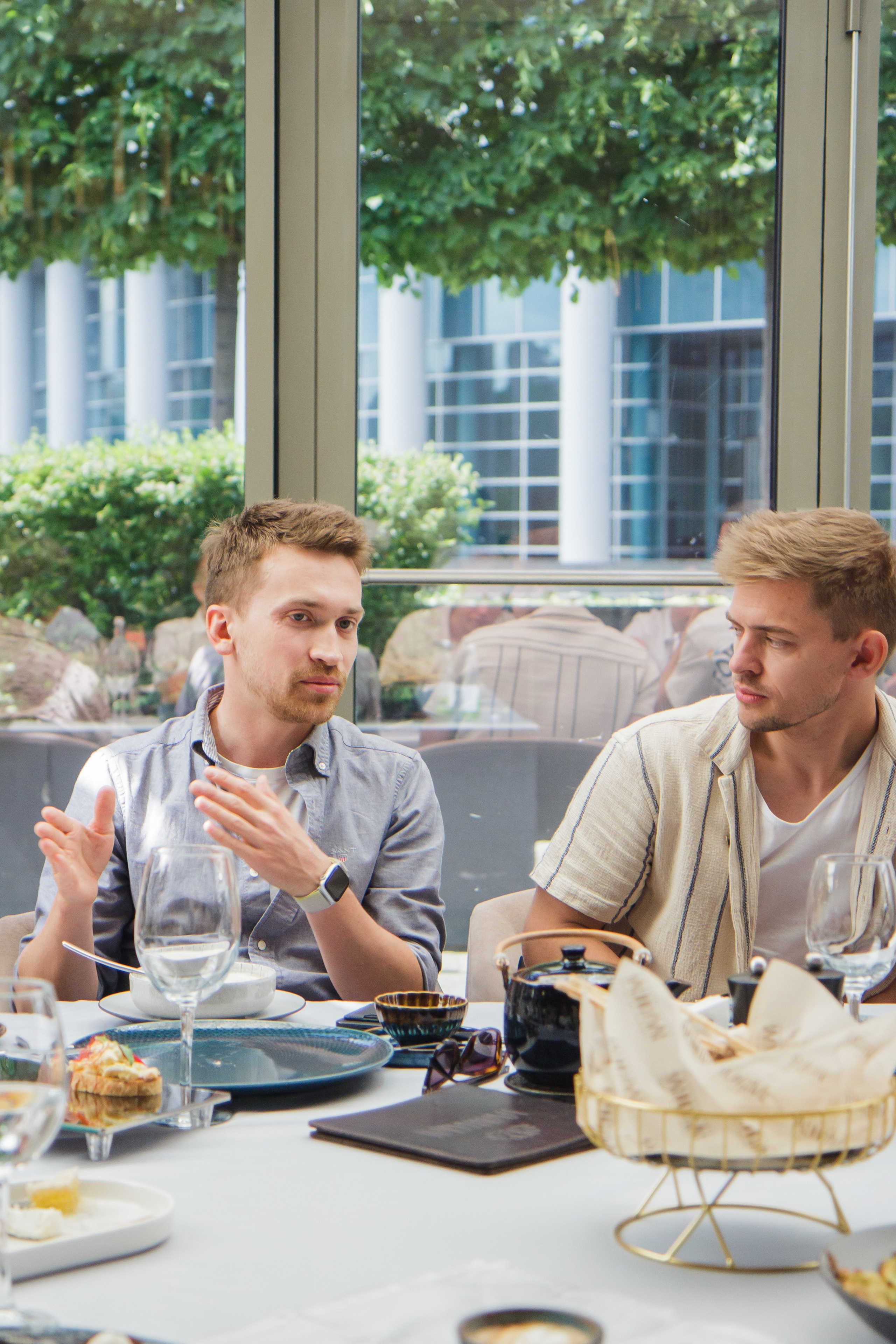 Бизнес-завтрак Германа Гаврилова. Фотограф Москва — личные фотосессии, лавстори в студии