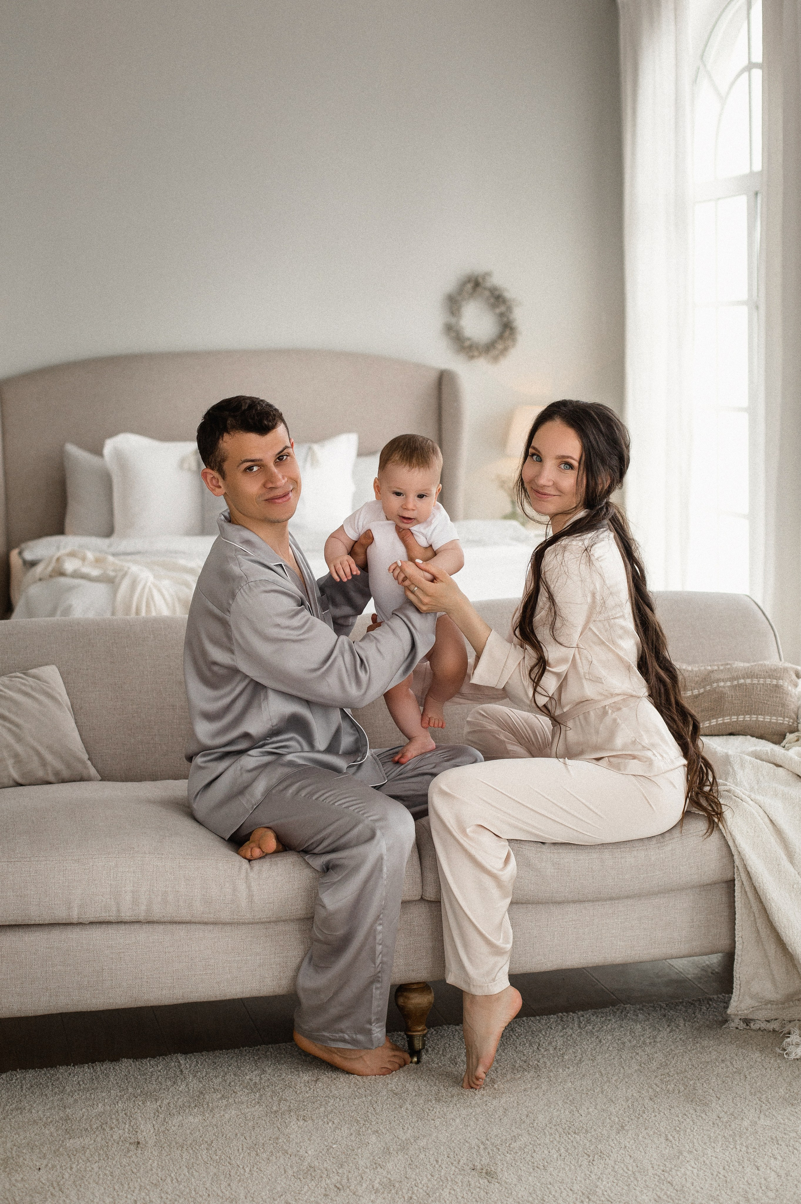 Настя, Алан и Мирон. Главная