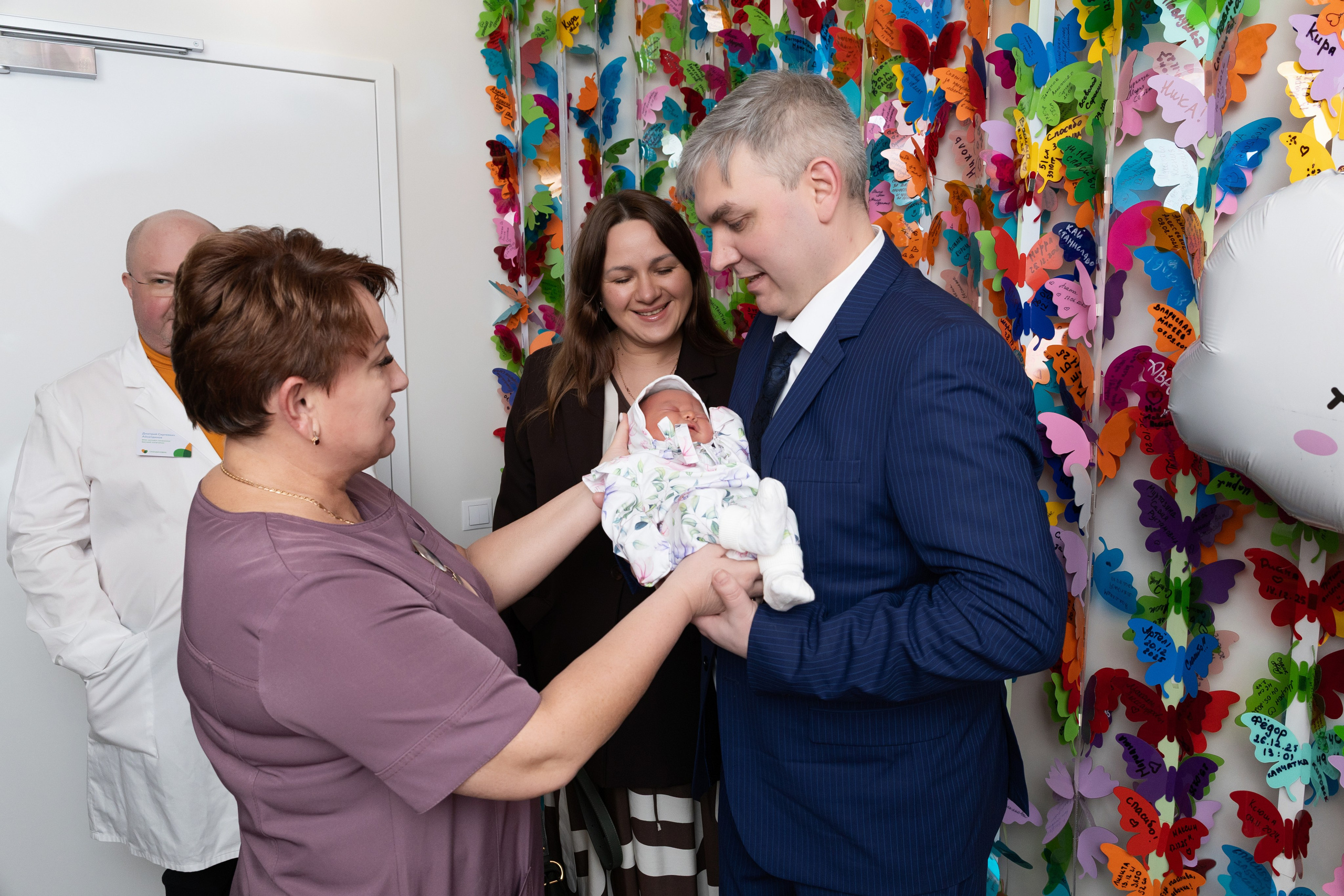 Фотосъемка выписки из роддома Скандинавии. Татьяна Нагорнова — семейный фотограф в Санкт-Петербурге
