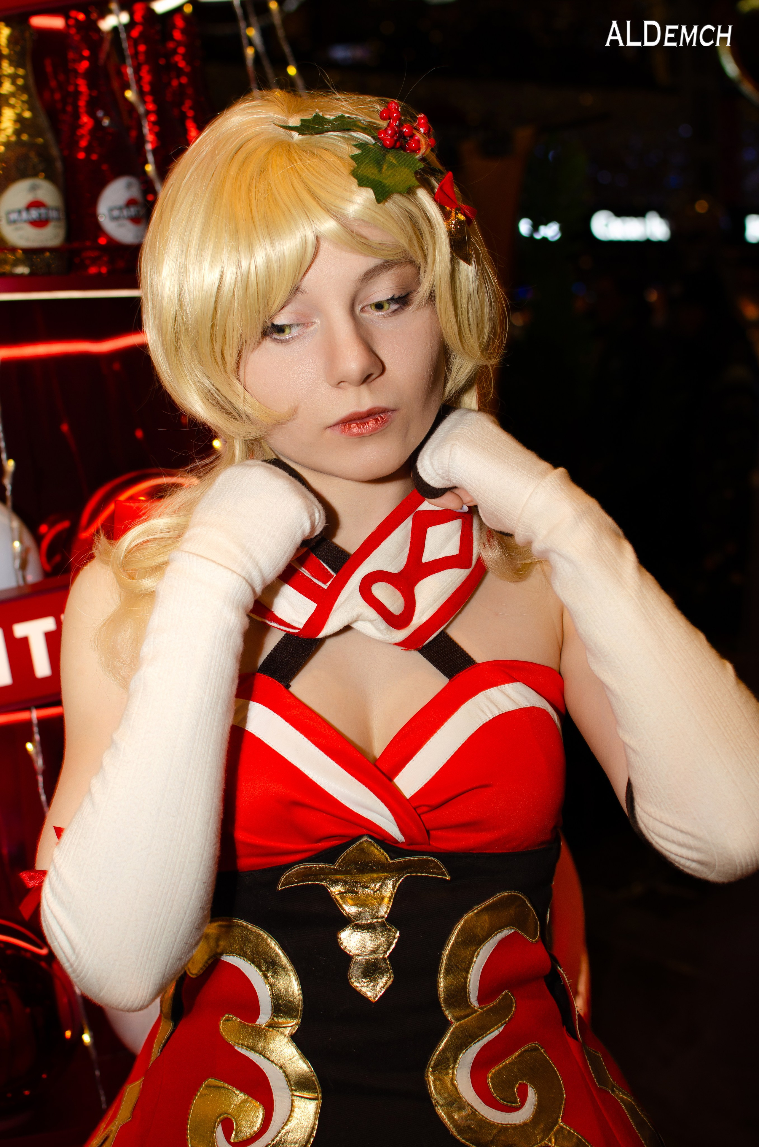 Аниме картинки персонажей и косплей фото в России Москве