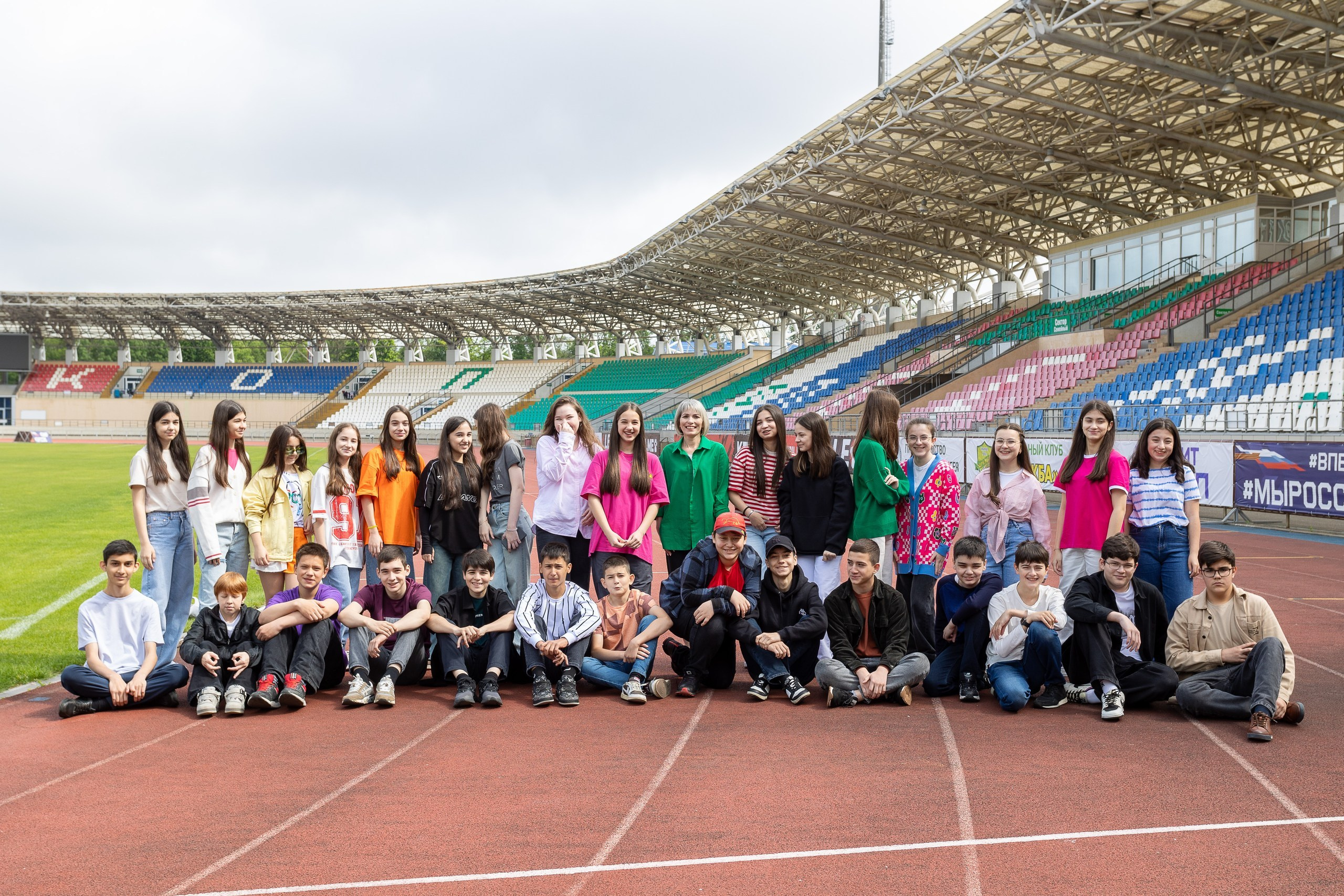 Фотосессия 7 класс Майкоп. Выпускные альбомы Майкоп, Краснодар Елена Золотарева