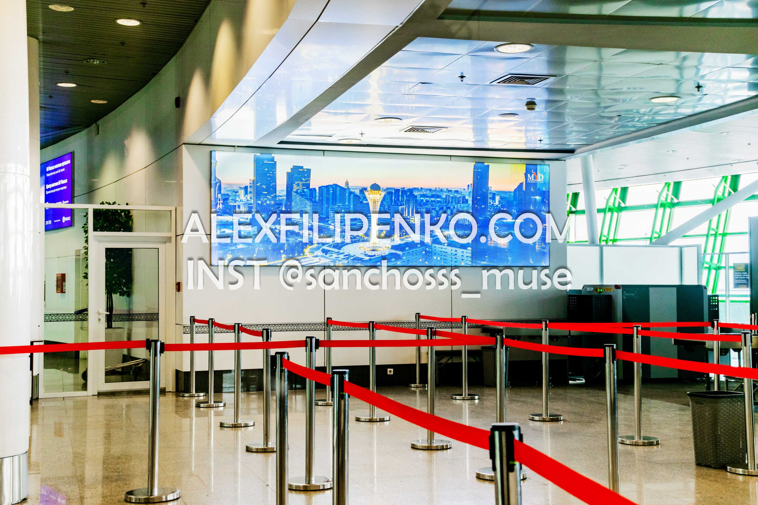 Фотосъемка для рекламного оператора MYD Production в Аэропорту Астаны. Фотограф интерьера недвижимости и архитектуры в Астане