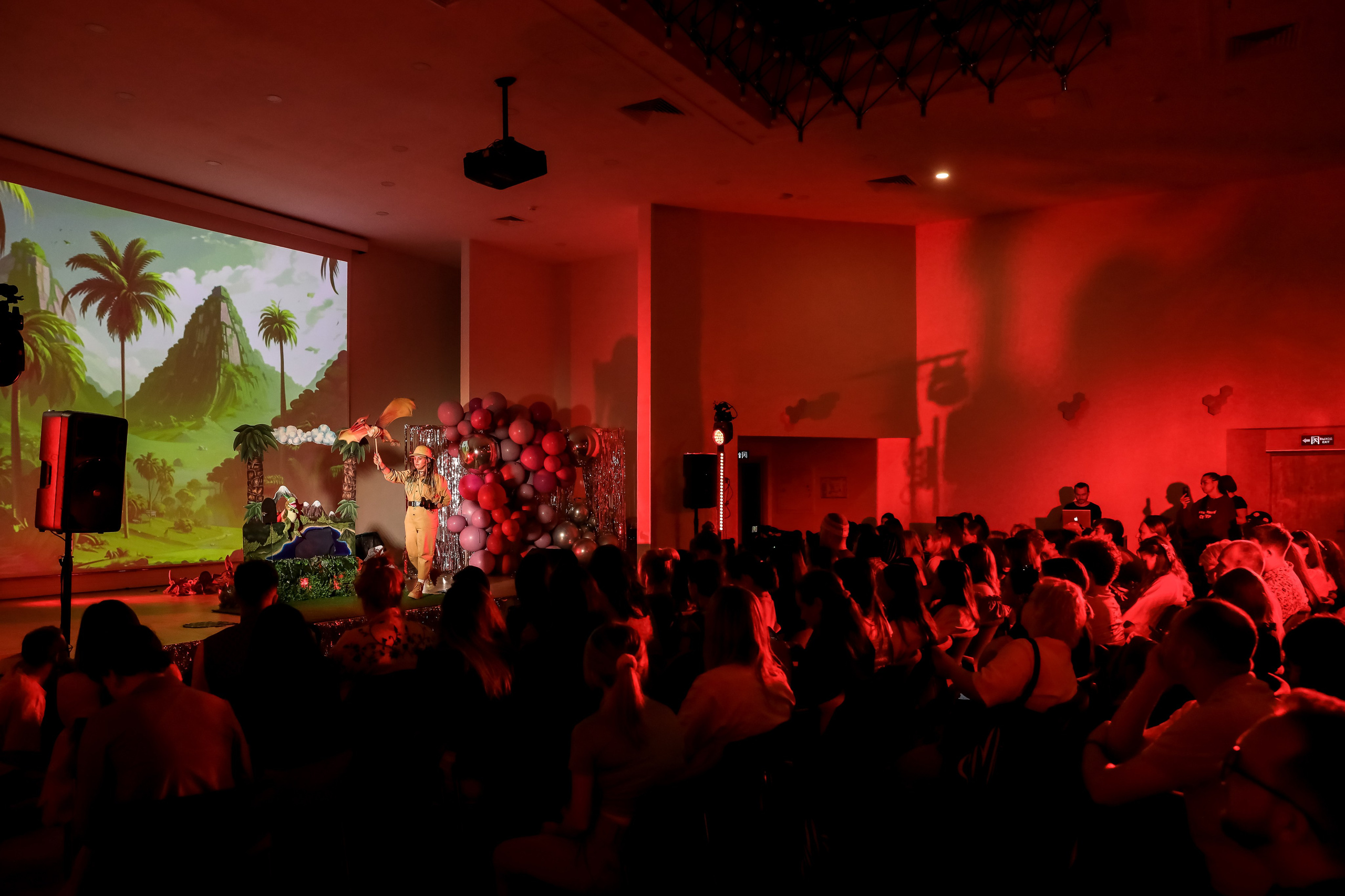 Международный обучающий форум для EVENT-специалистов «СМТ». Photographer Viktoriya Markushina «My world throug»